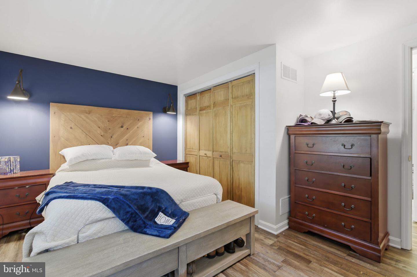 300 Oakbrook Drive photo 15