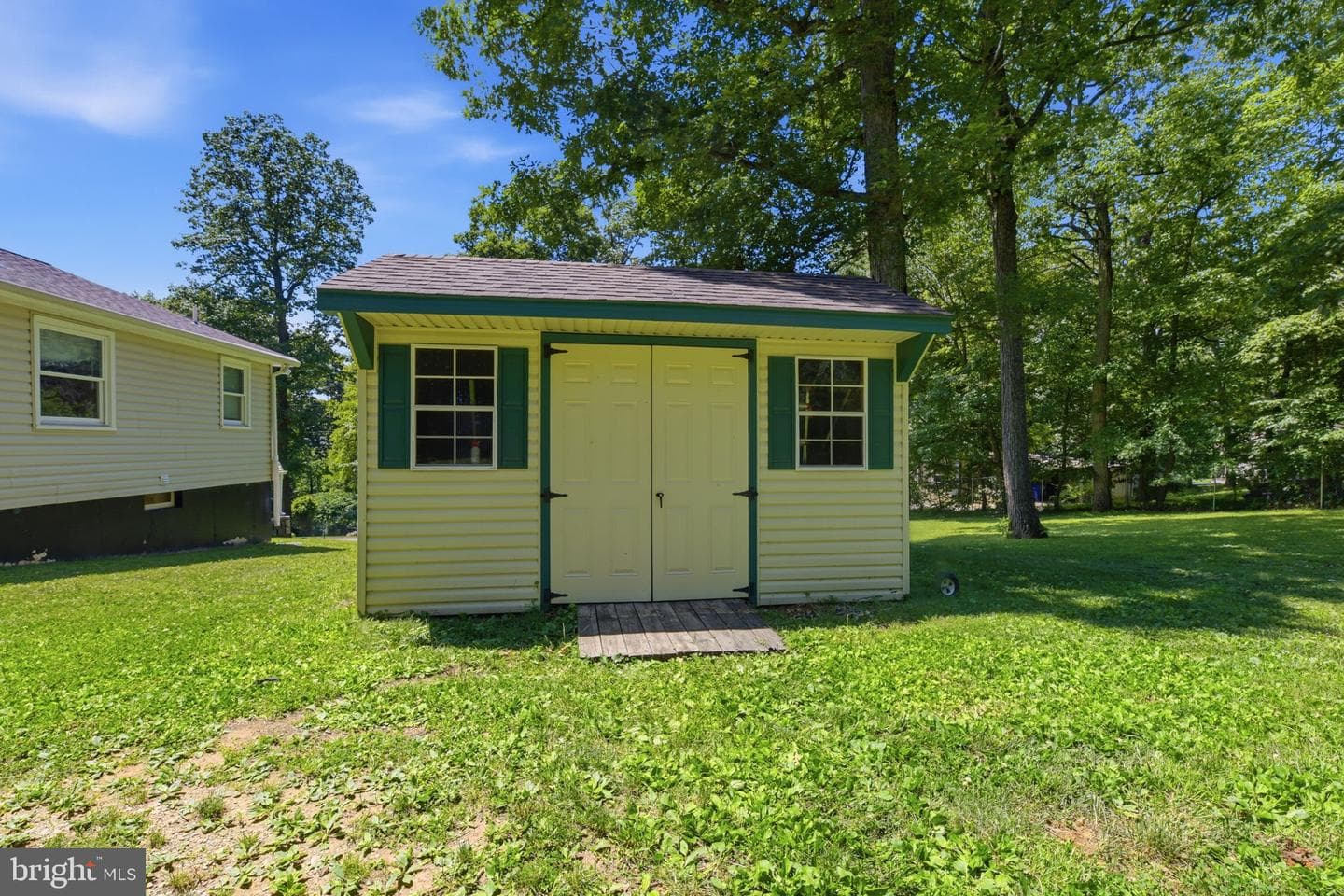 300 Oakbrook Drive photo 29