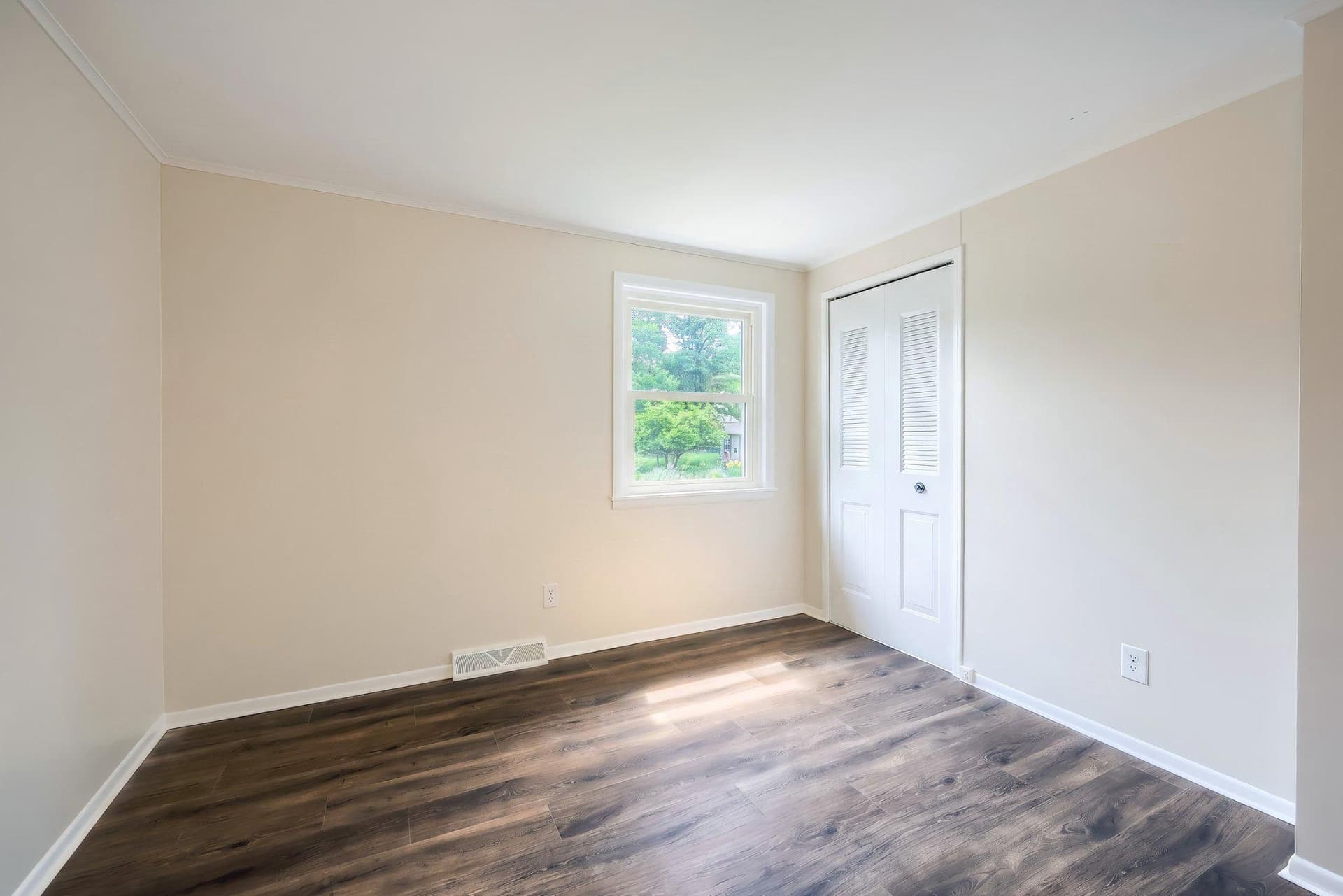 102 Dogwood Drive photo 19