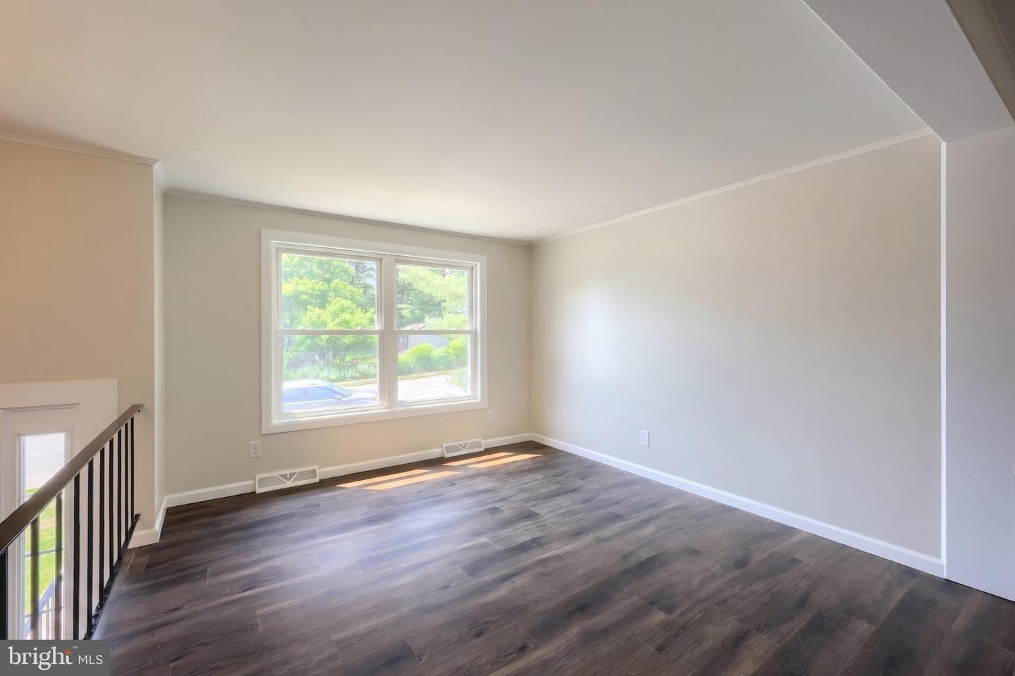 102 Dogwood Drive photo 4