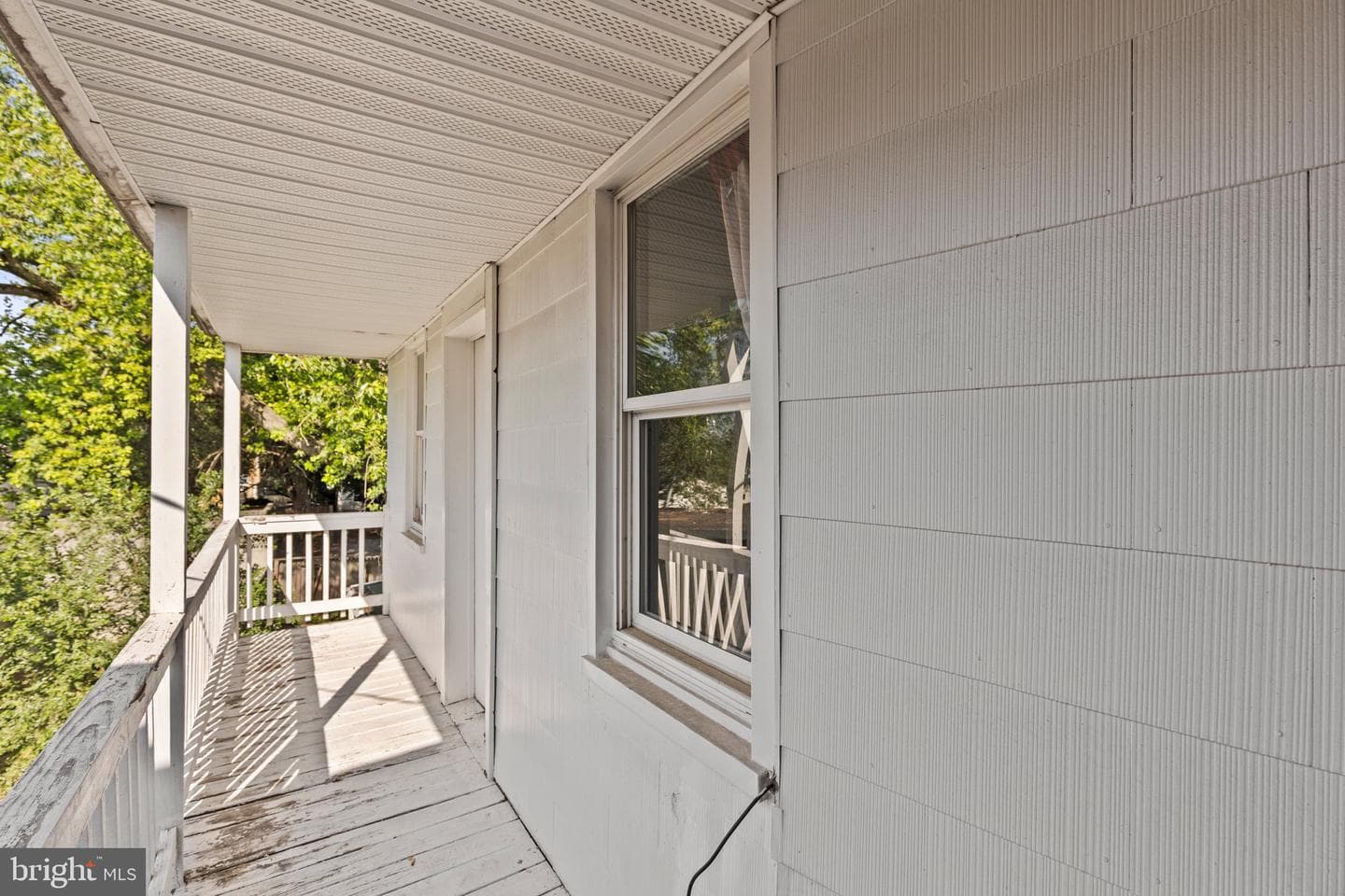 518 S Queen Street photo 23