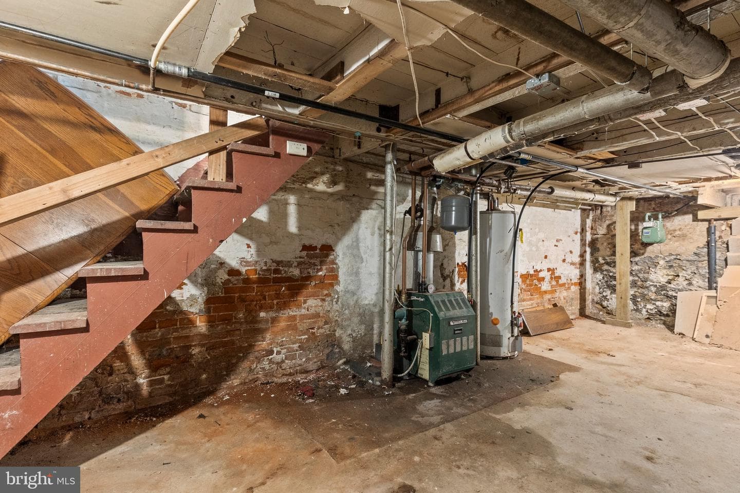 518 S Queen Street photo 24