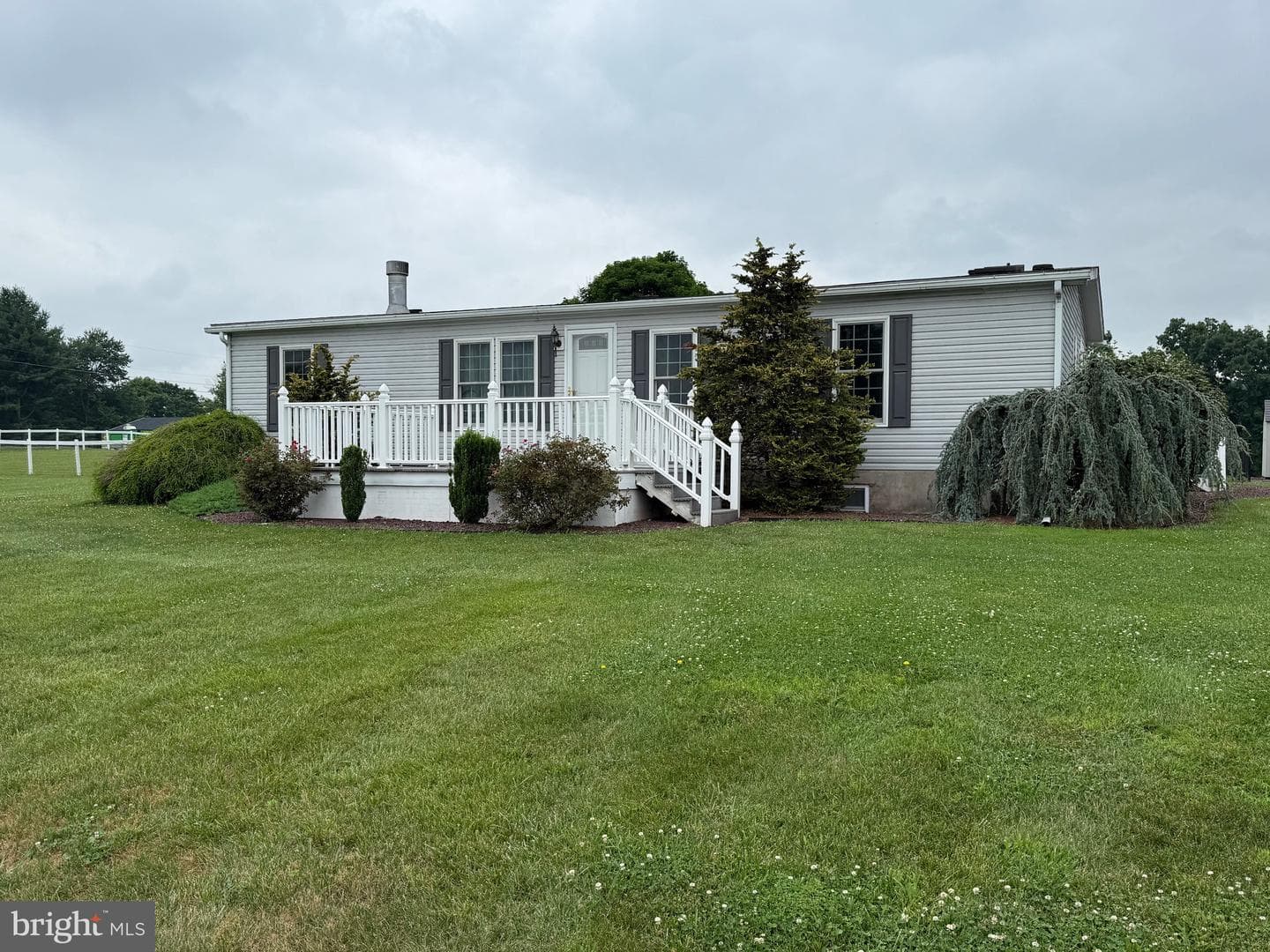 472 Scotch Pine Road photo 4