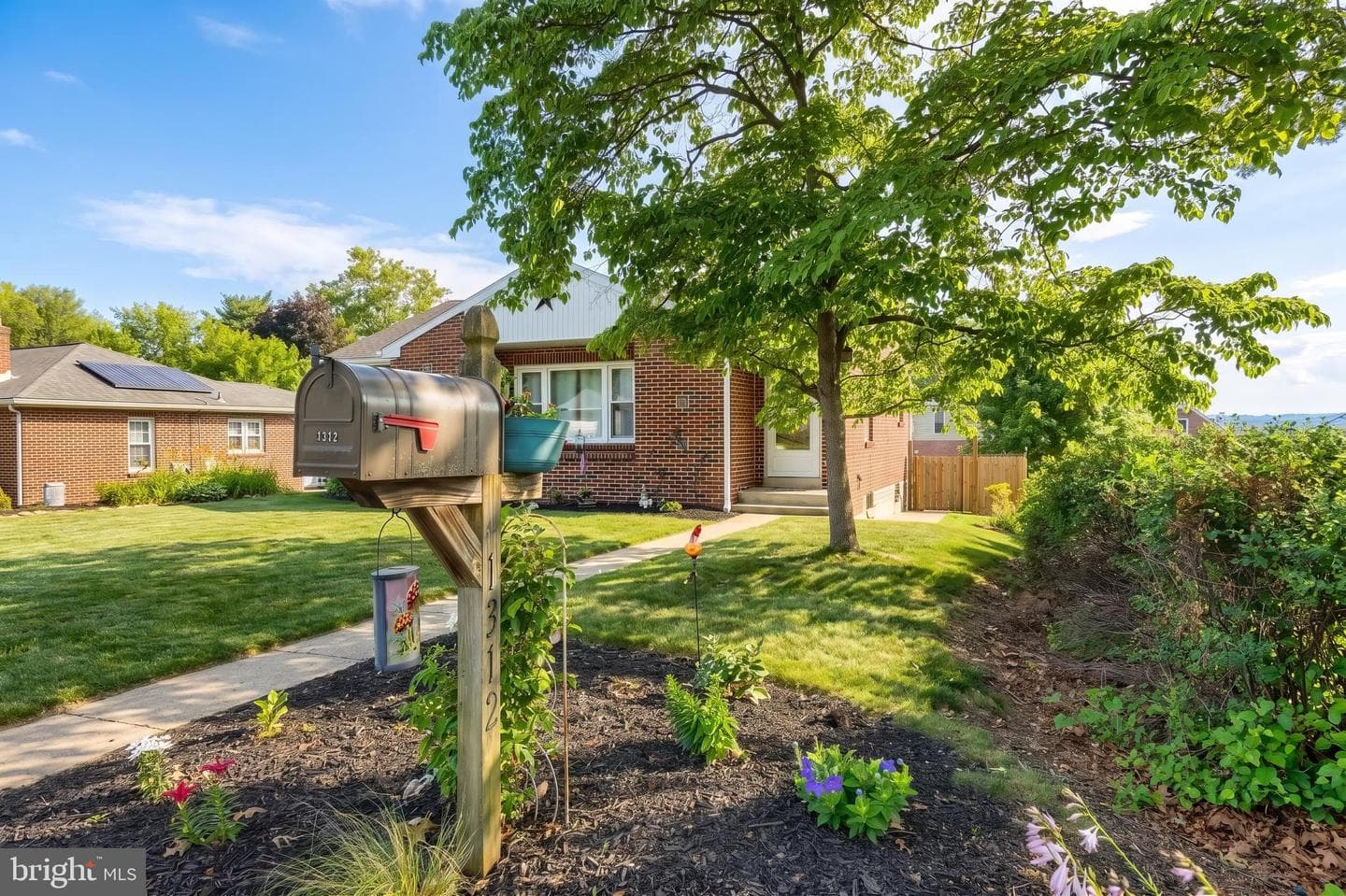 1312 Bonneview Road photo 3