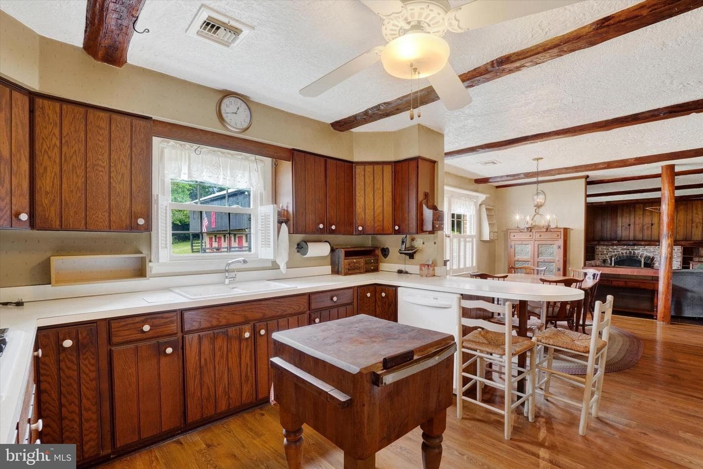 2432 Pine Grove Road photo 8