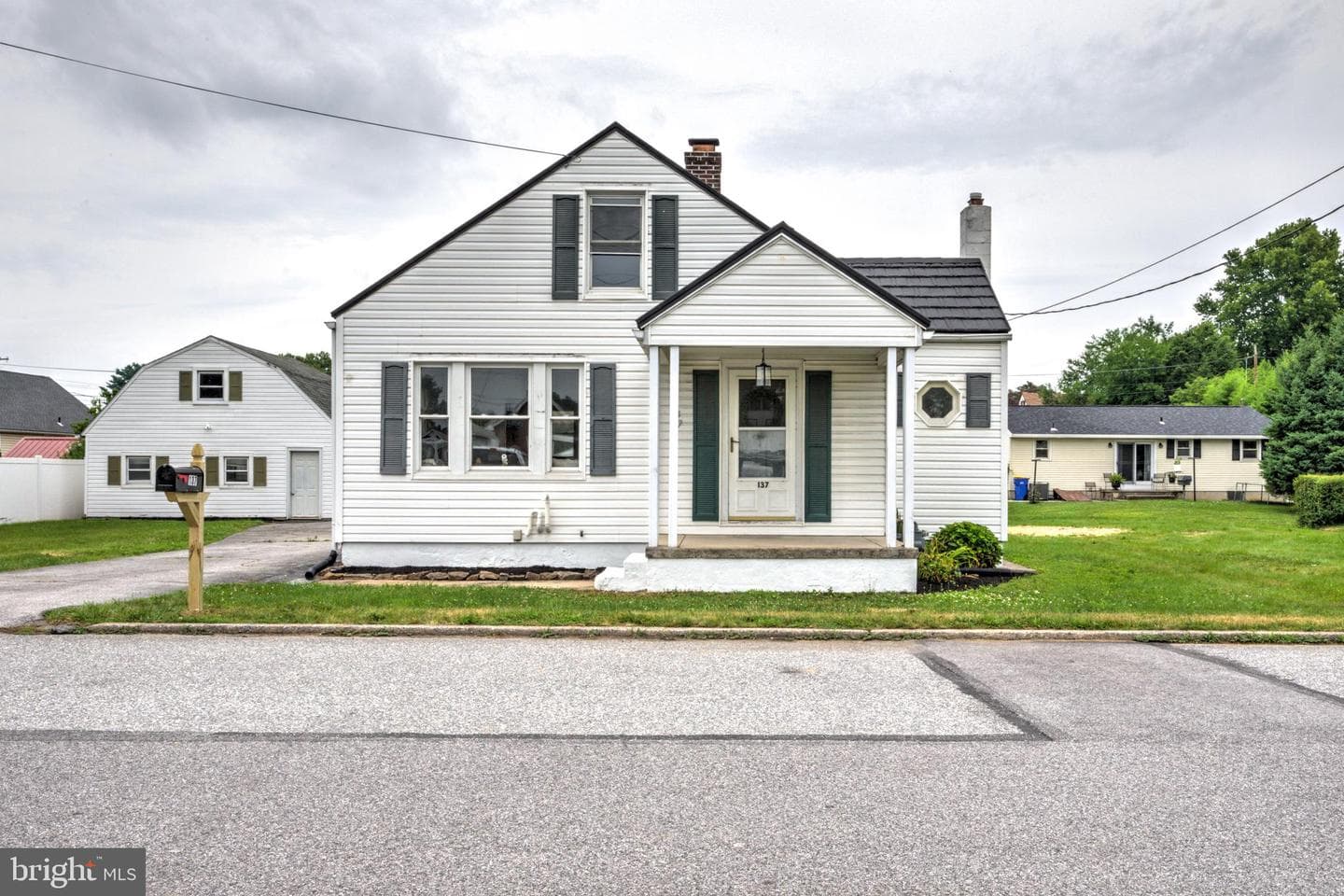 137 Taft Avenue, York