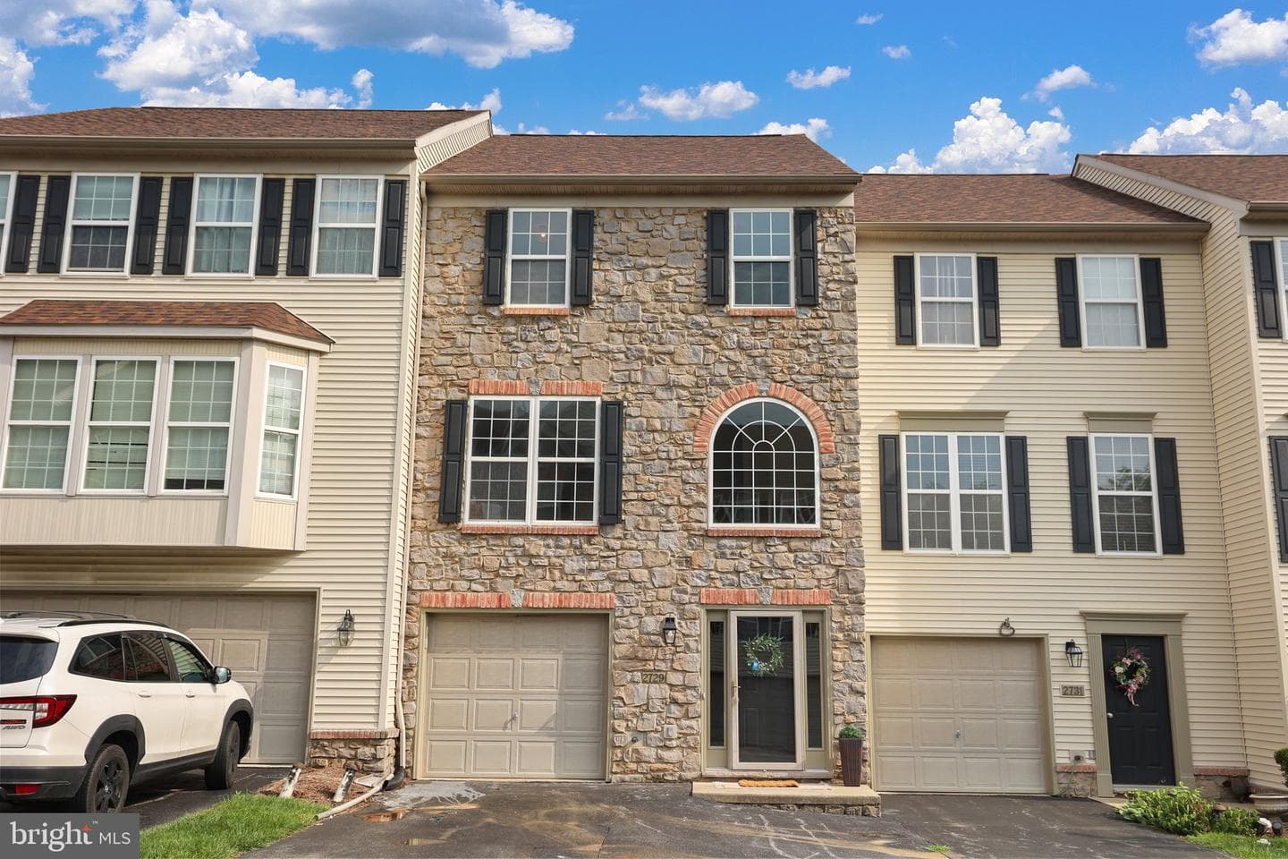 2729 Hunt Club Drive #71, York