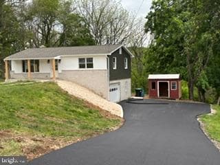 14 Waterfront Drive, Hanover