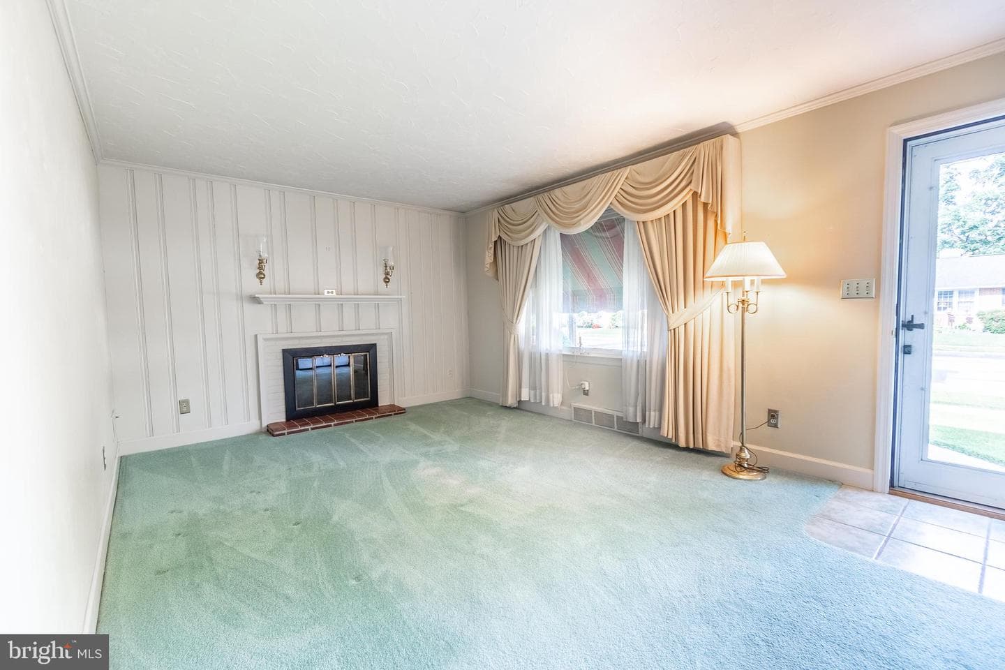 717 McCosh Street photo 4