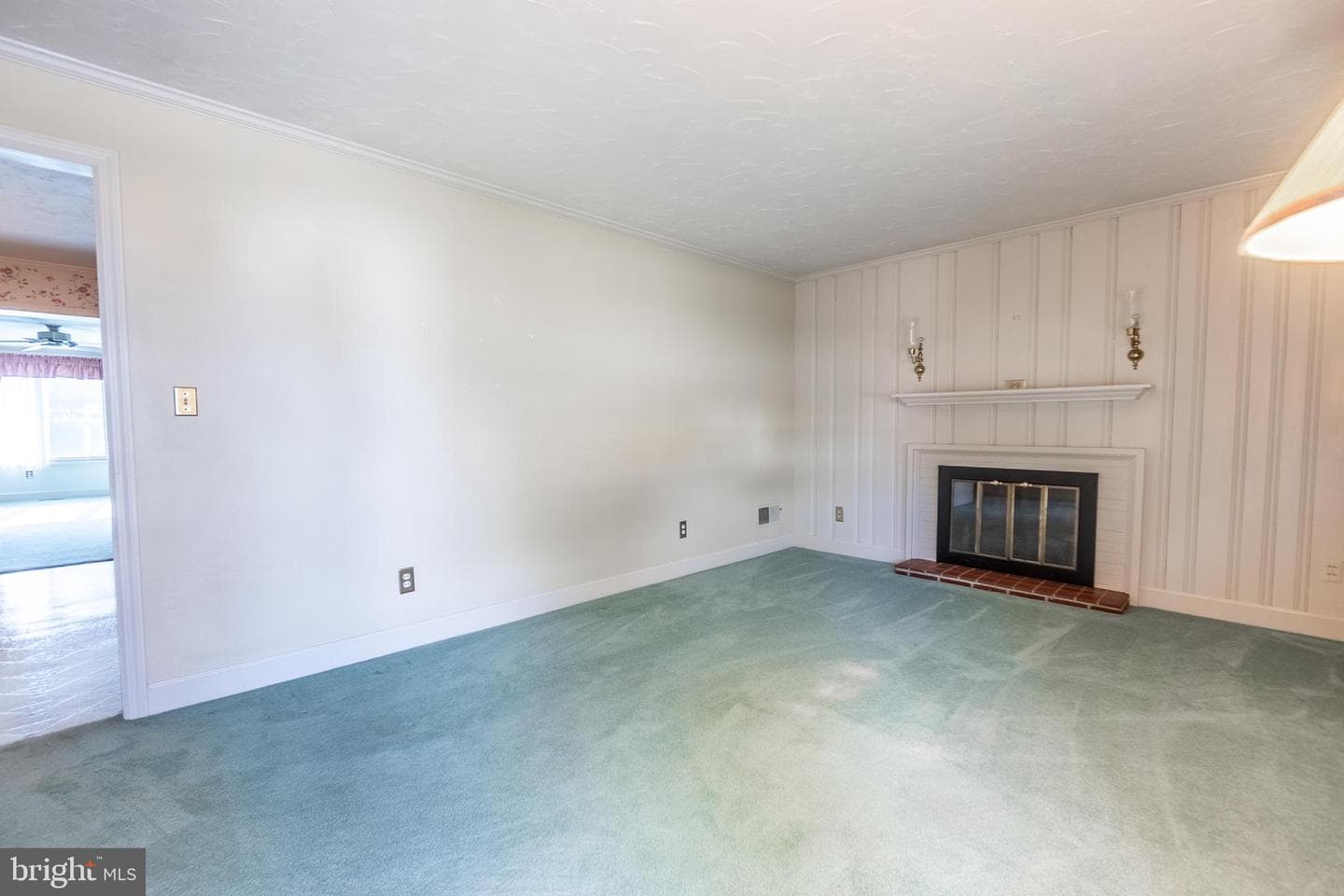 717 McCosh Street photo 5