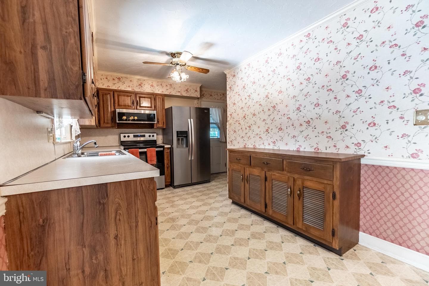 717 McCosh Street photo 7