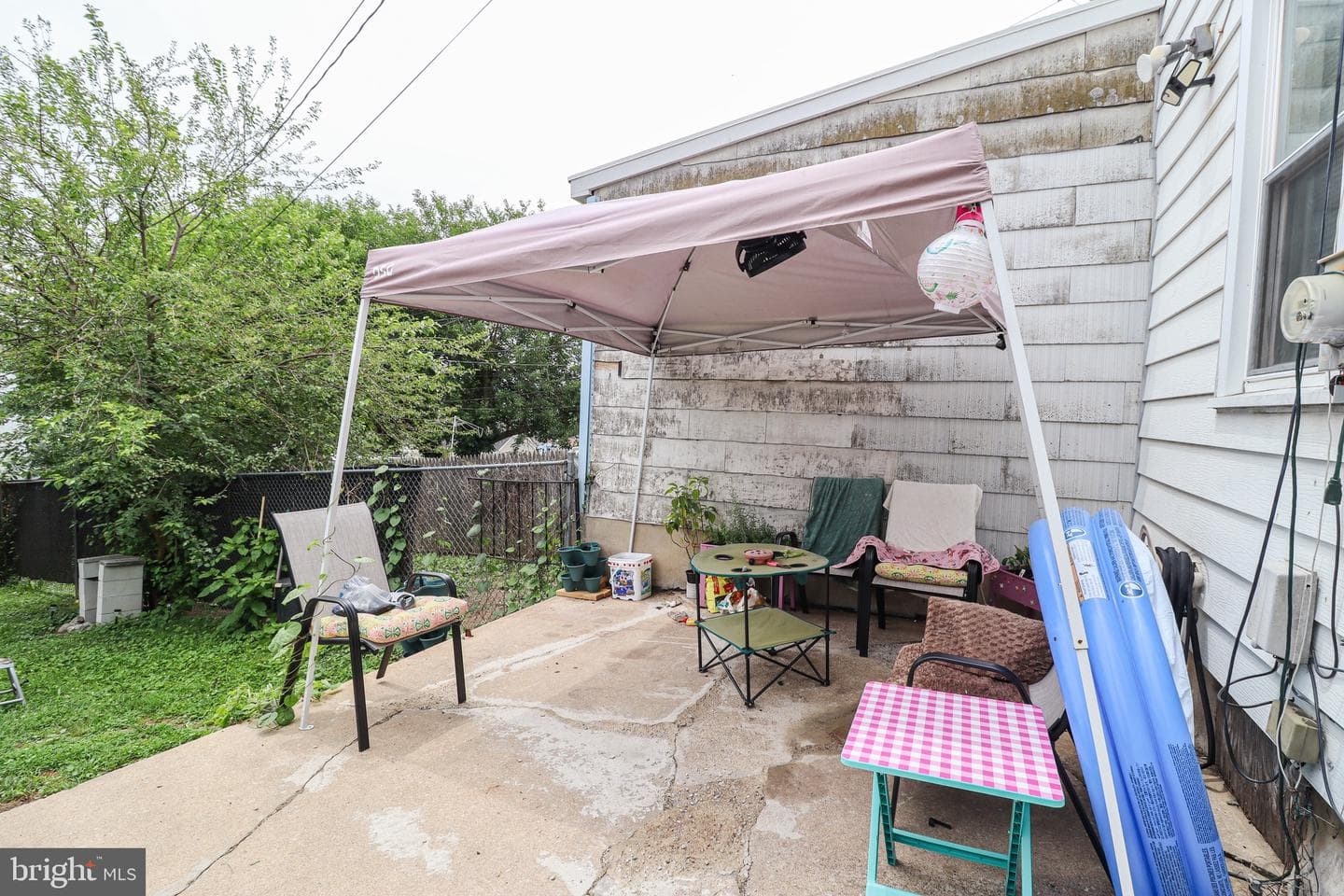 1058 E Market St photo 14