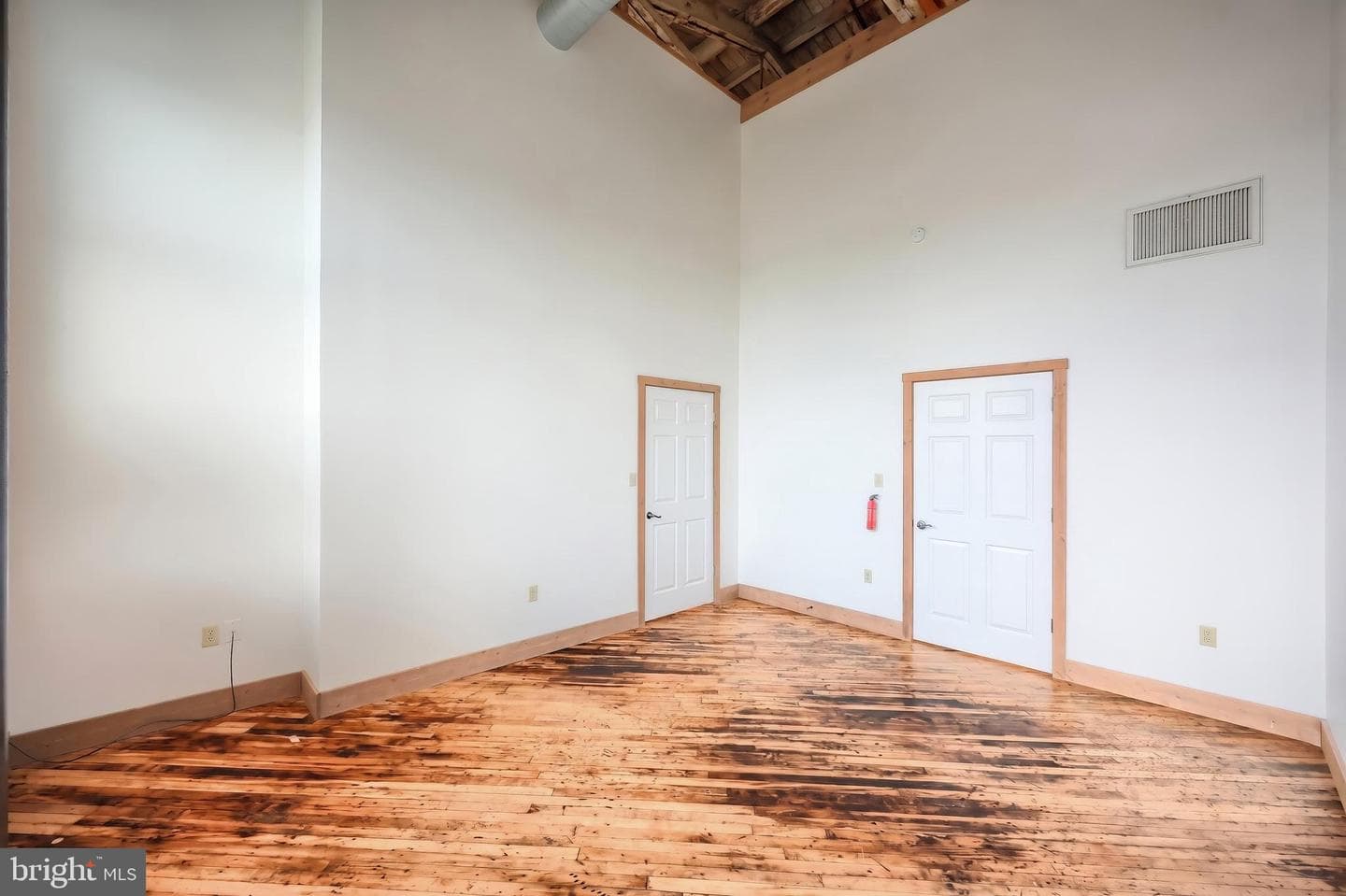 600 N Hartley Street #213 photo 13