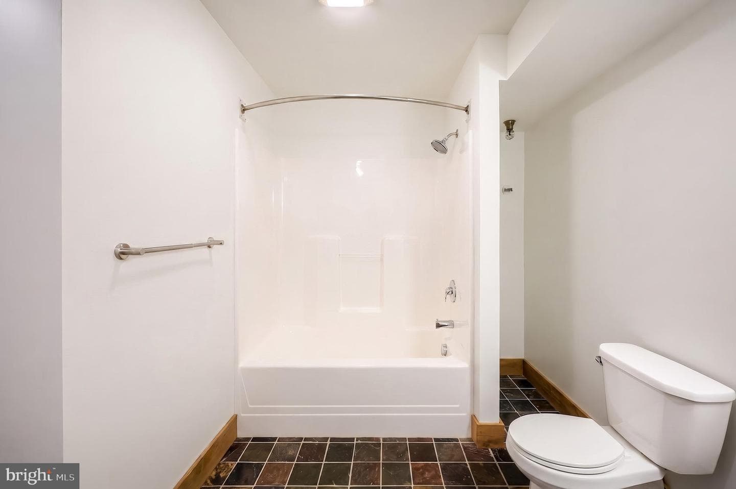 600 N Hartley Street #213 photo 9