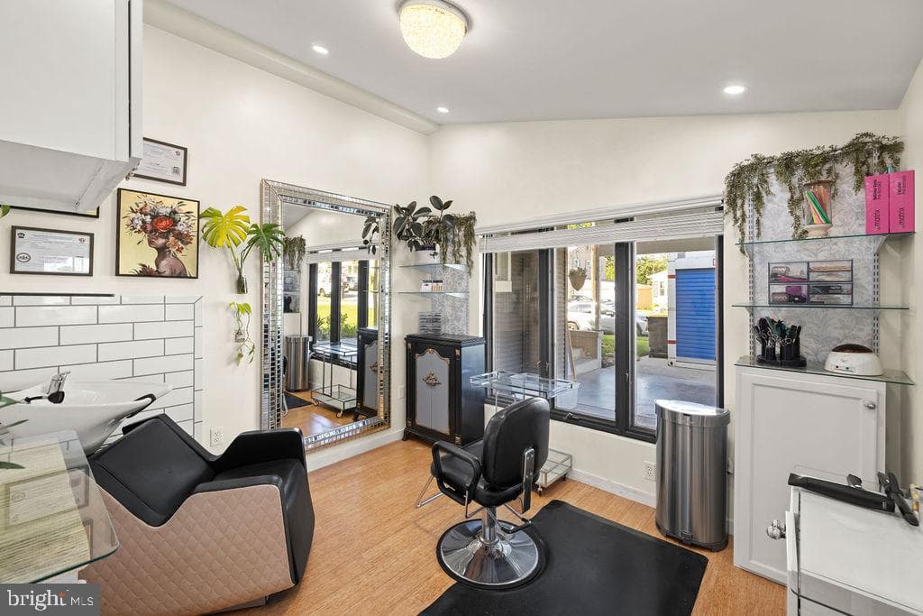 519 Meade Avenue photo 43