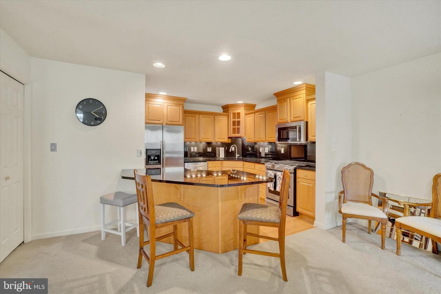 141 Fountain Drive photo 10