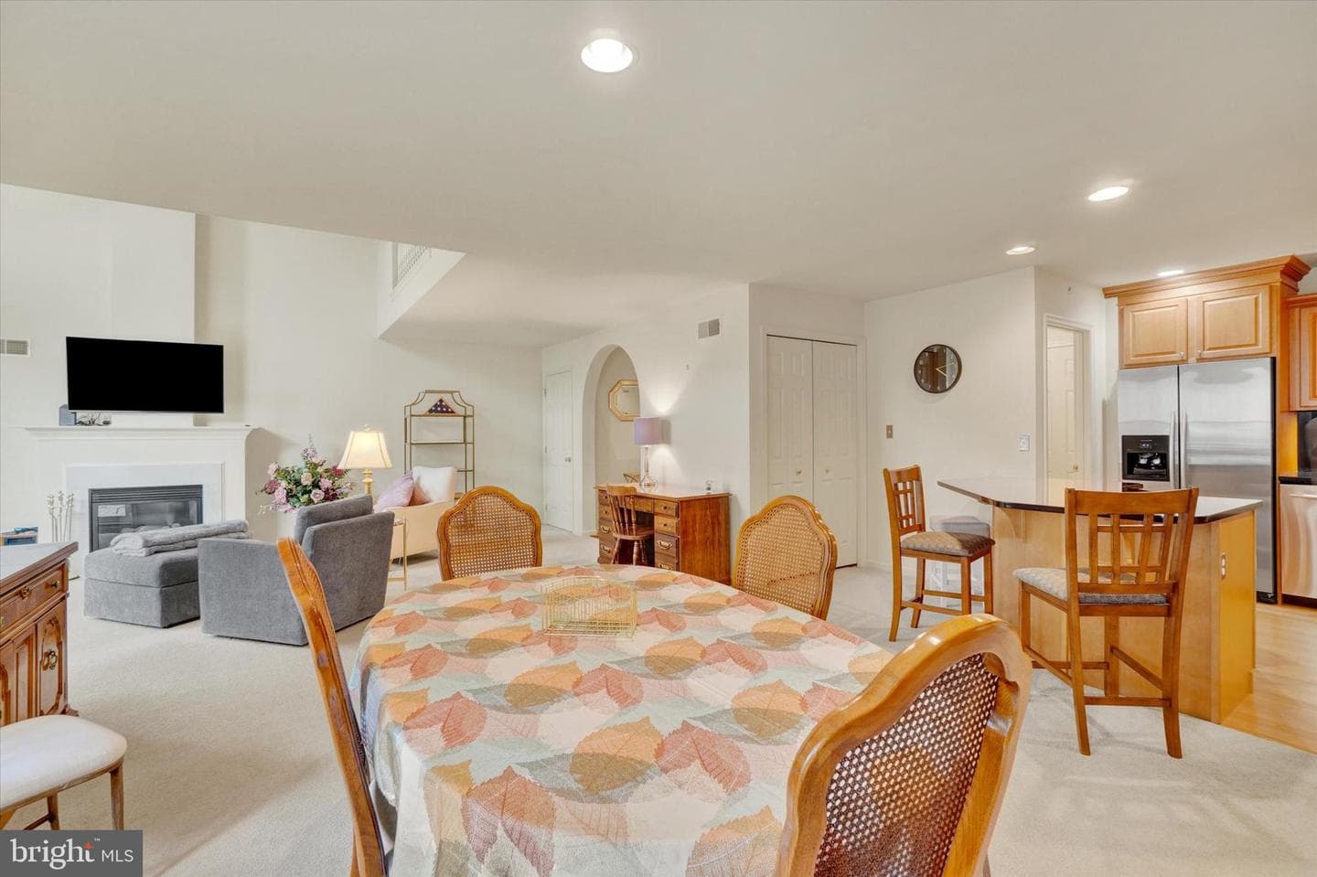 141 Fountain Drive photo 11