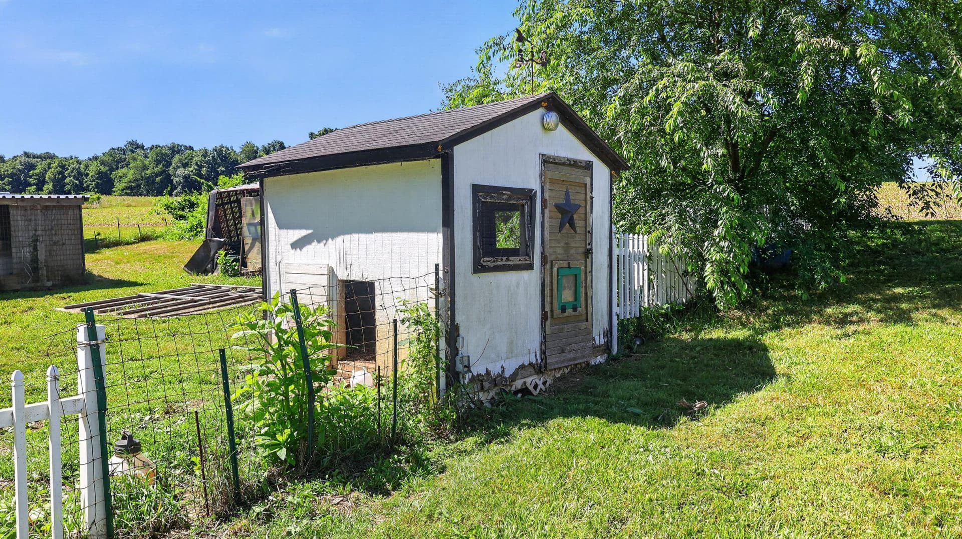 8042 Bobs Road photo 28