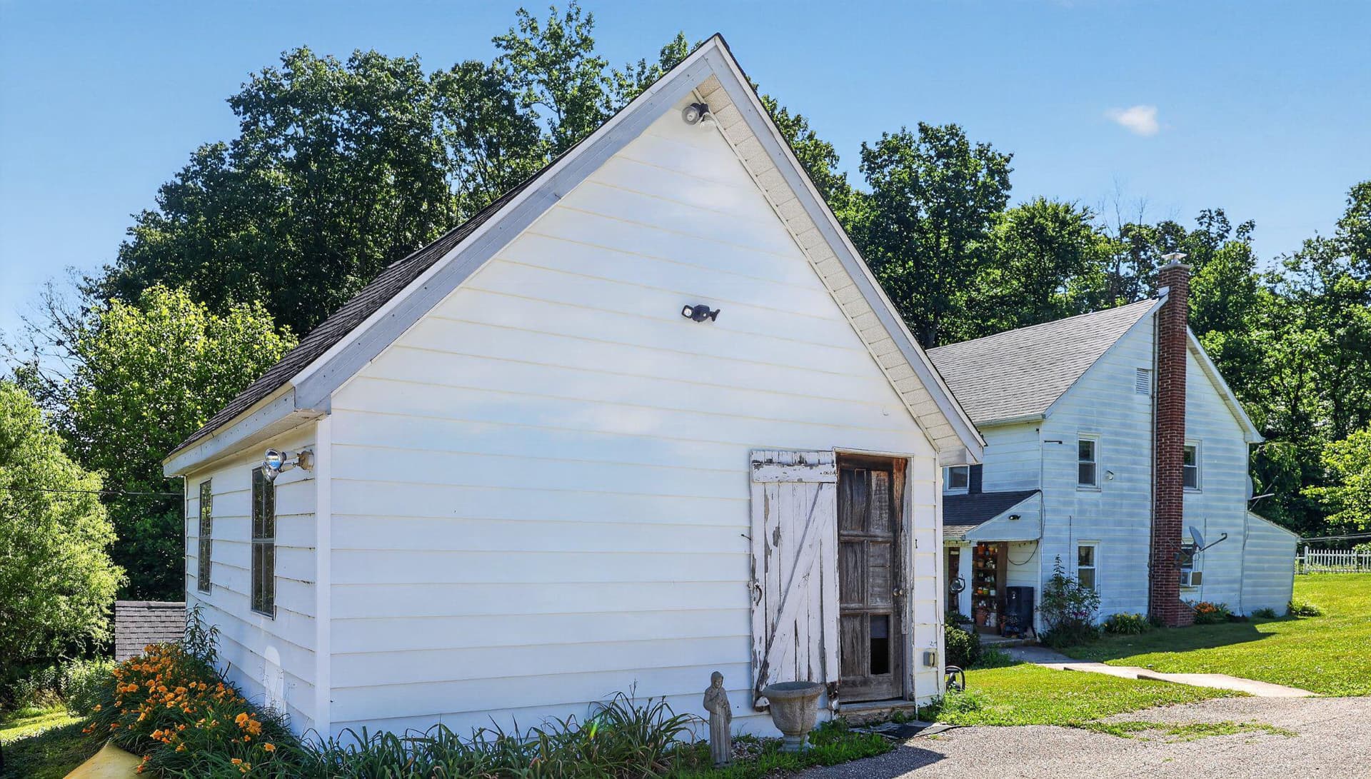 8042 Bobs Road photo 6