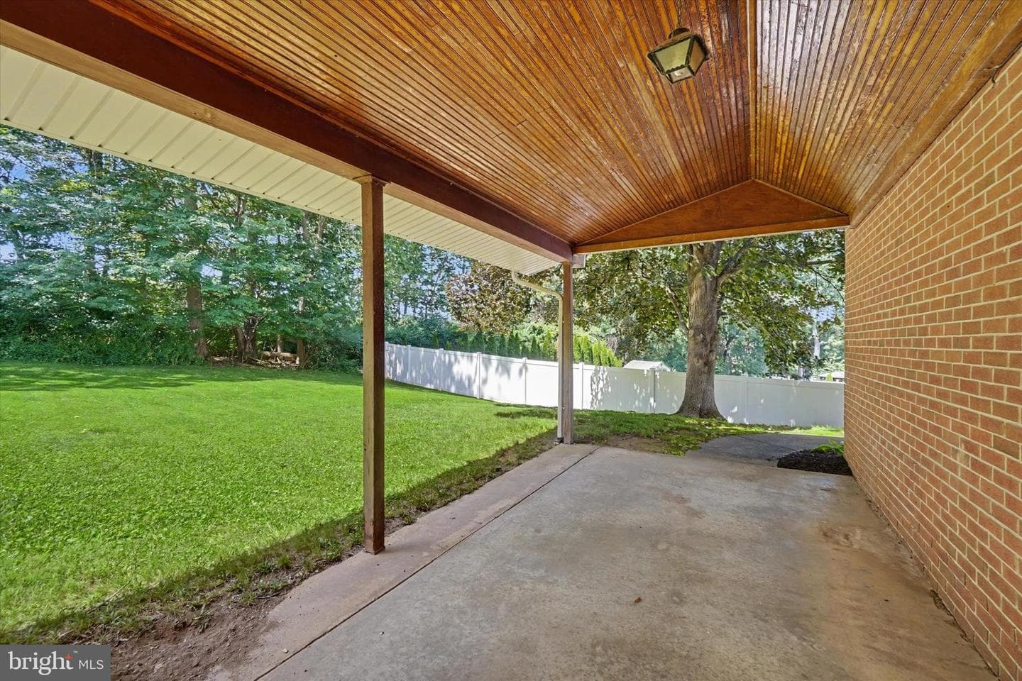 460 Skyview Drive photo 26