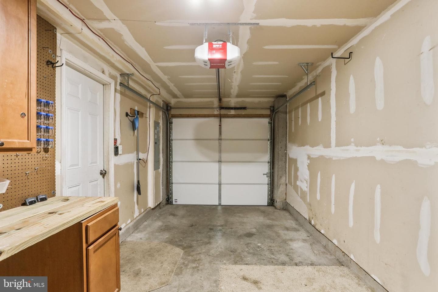 806 Blossom Drive photo 31