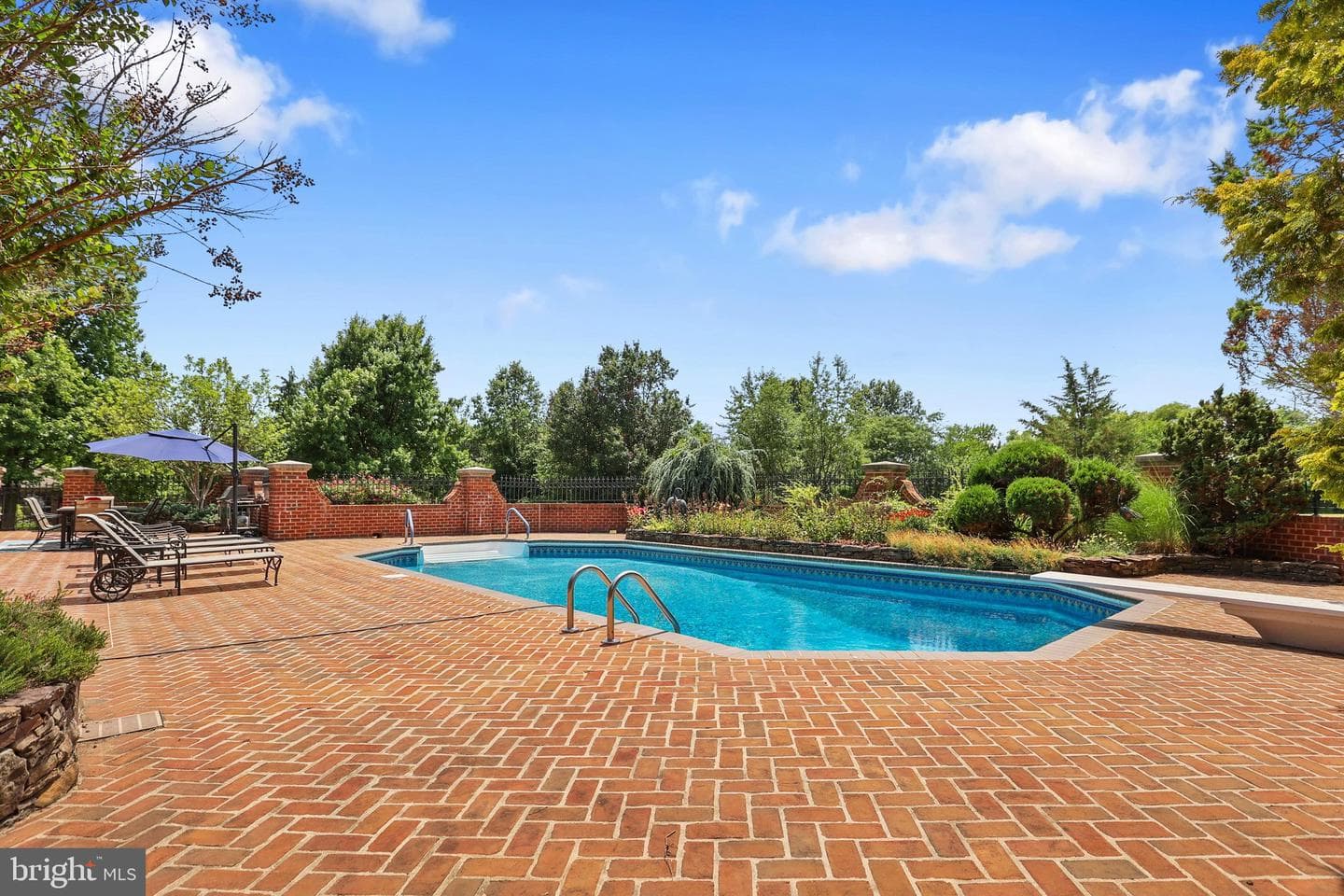 121 Madara Drive photo 81