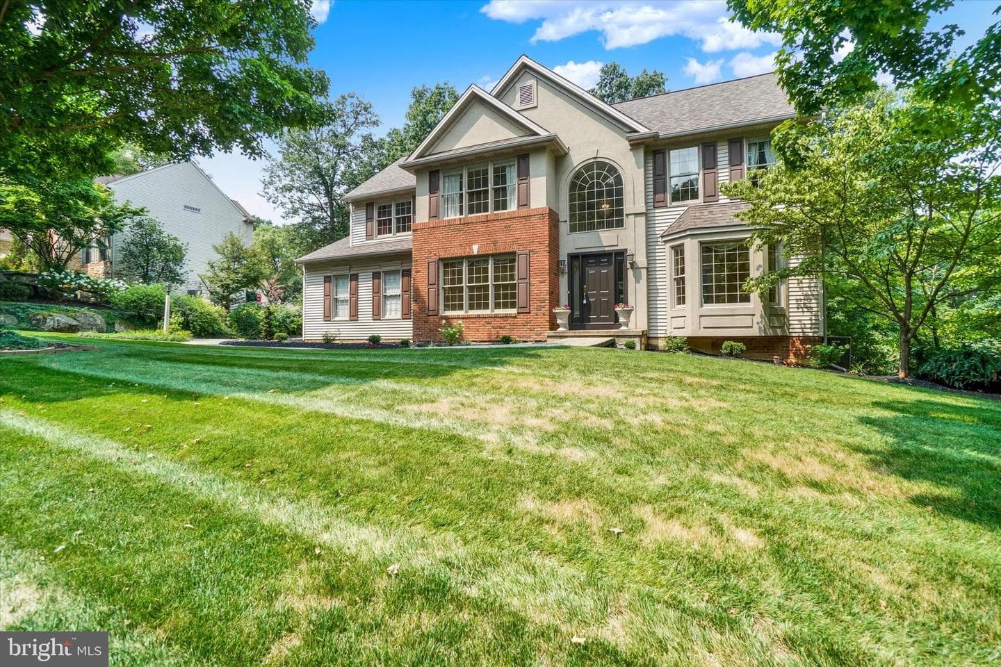 410 Sarah Woods Drive photo 3