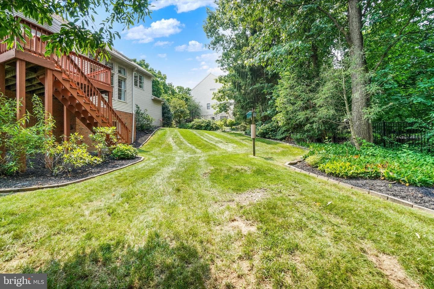 410 Sarah Woods Drive photo 37