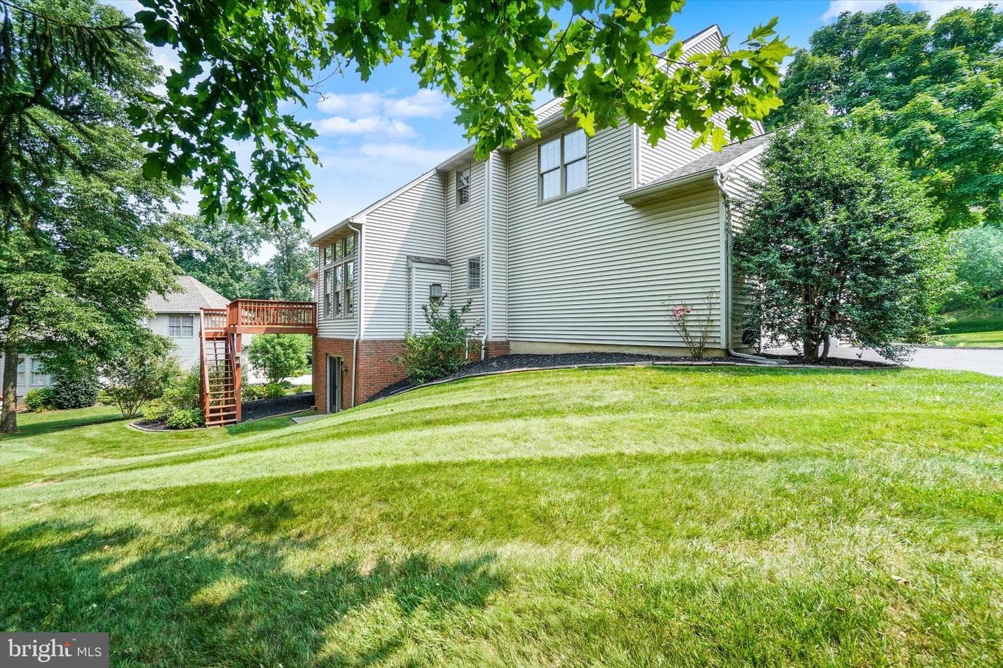 410 Sarah Woods Drive photo 39