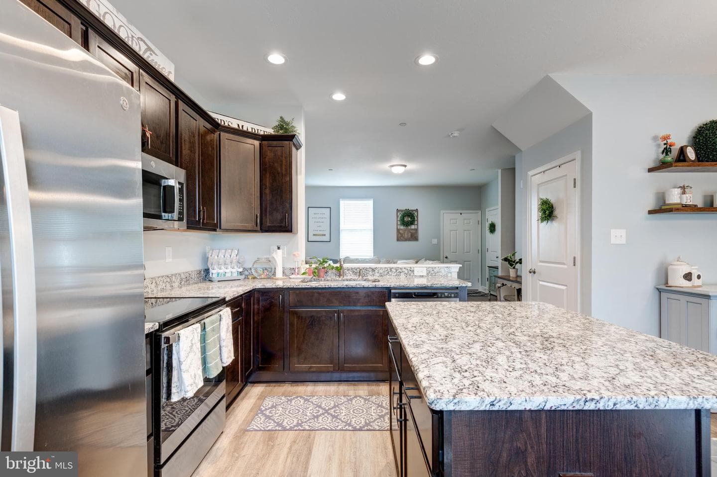 225 Holstein Drive photo 24