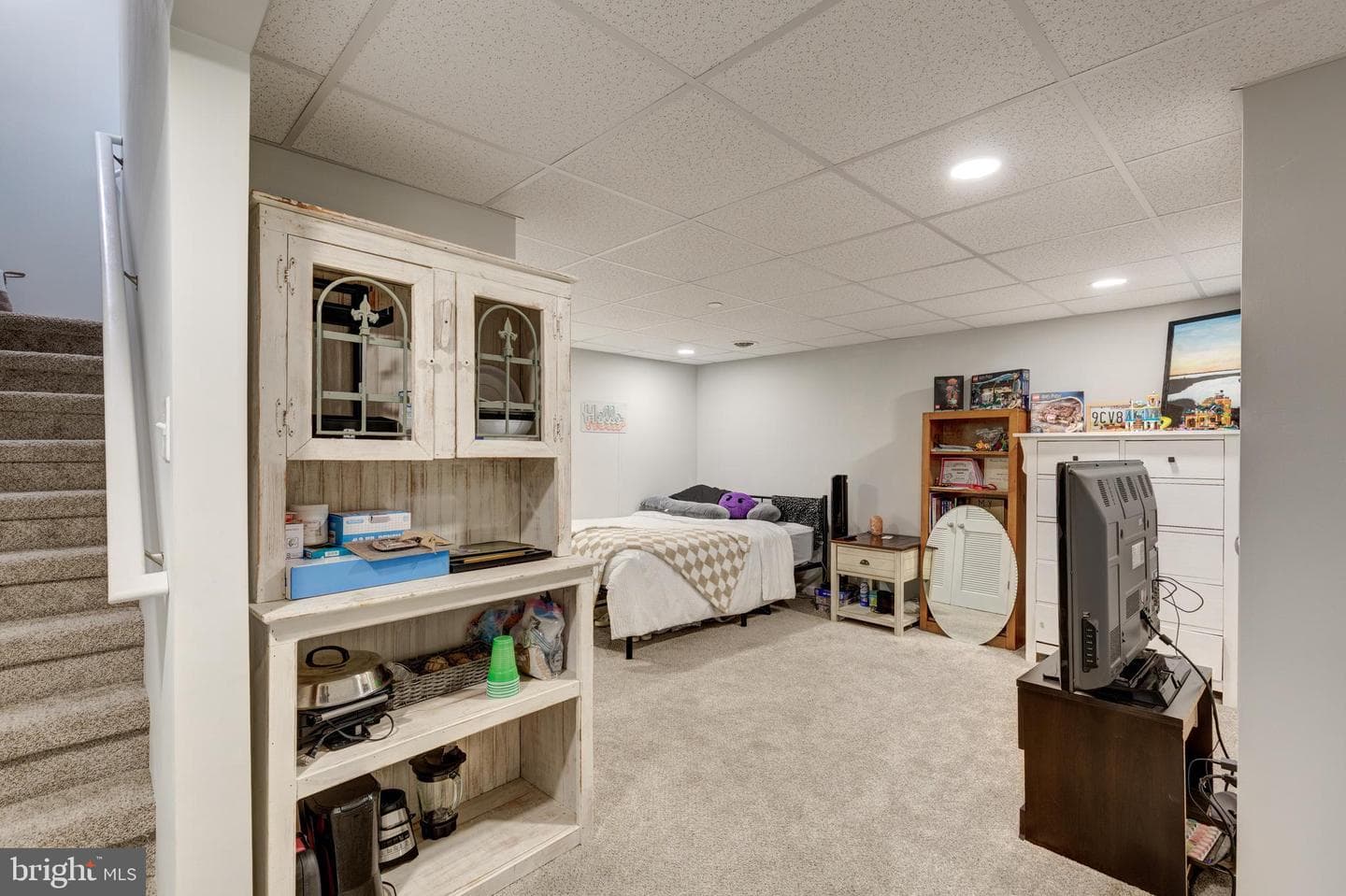225 Holstein Drive photo 42