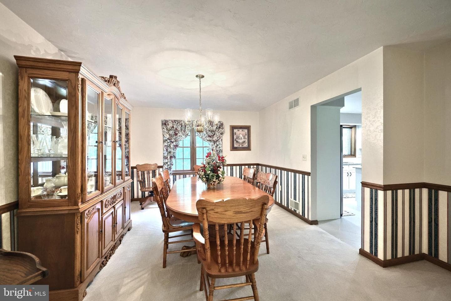 7714 Paradise Heights photo 14
