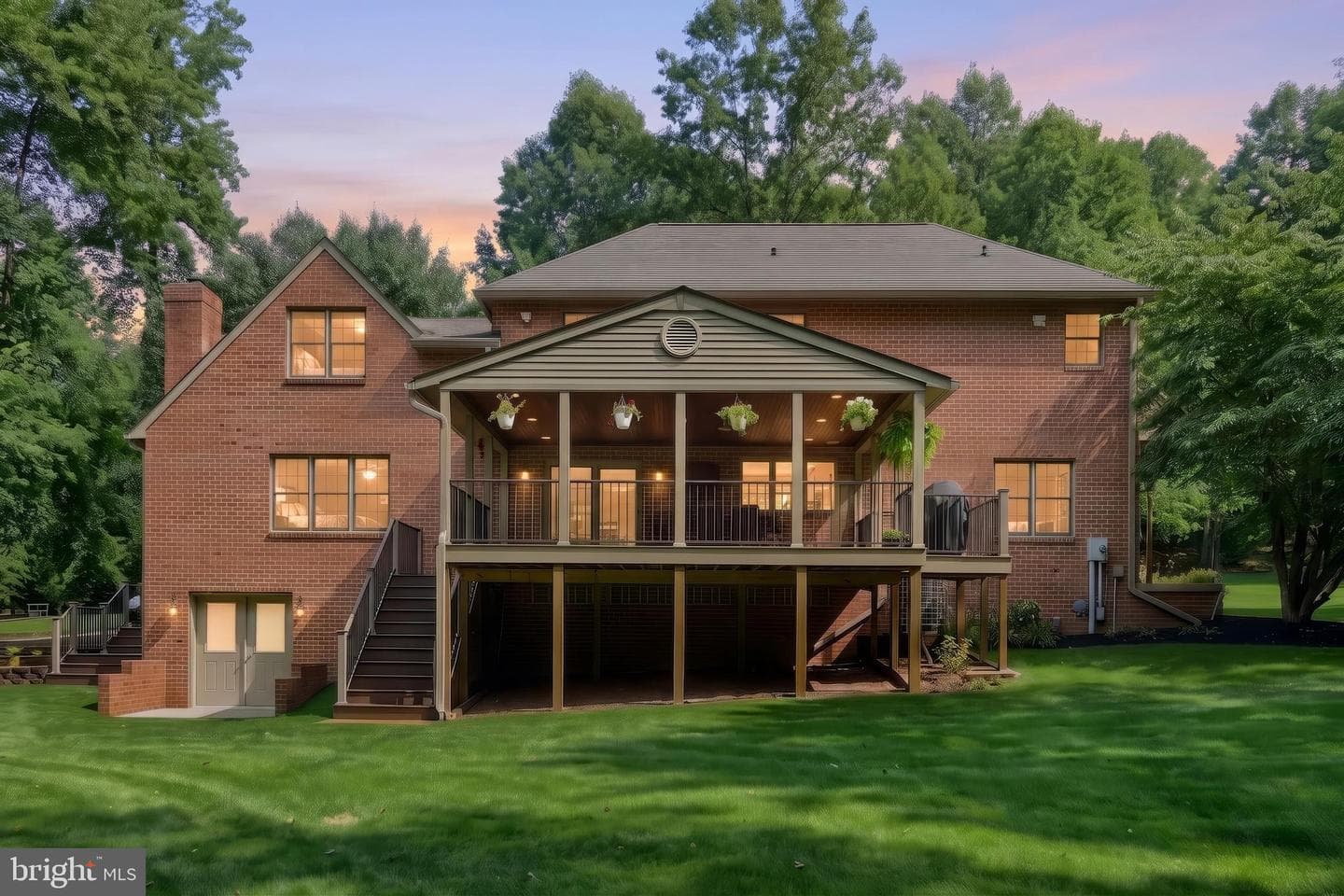 7714 Paradise Heights photo 3