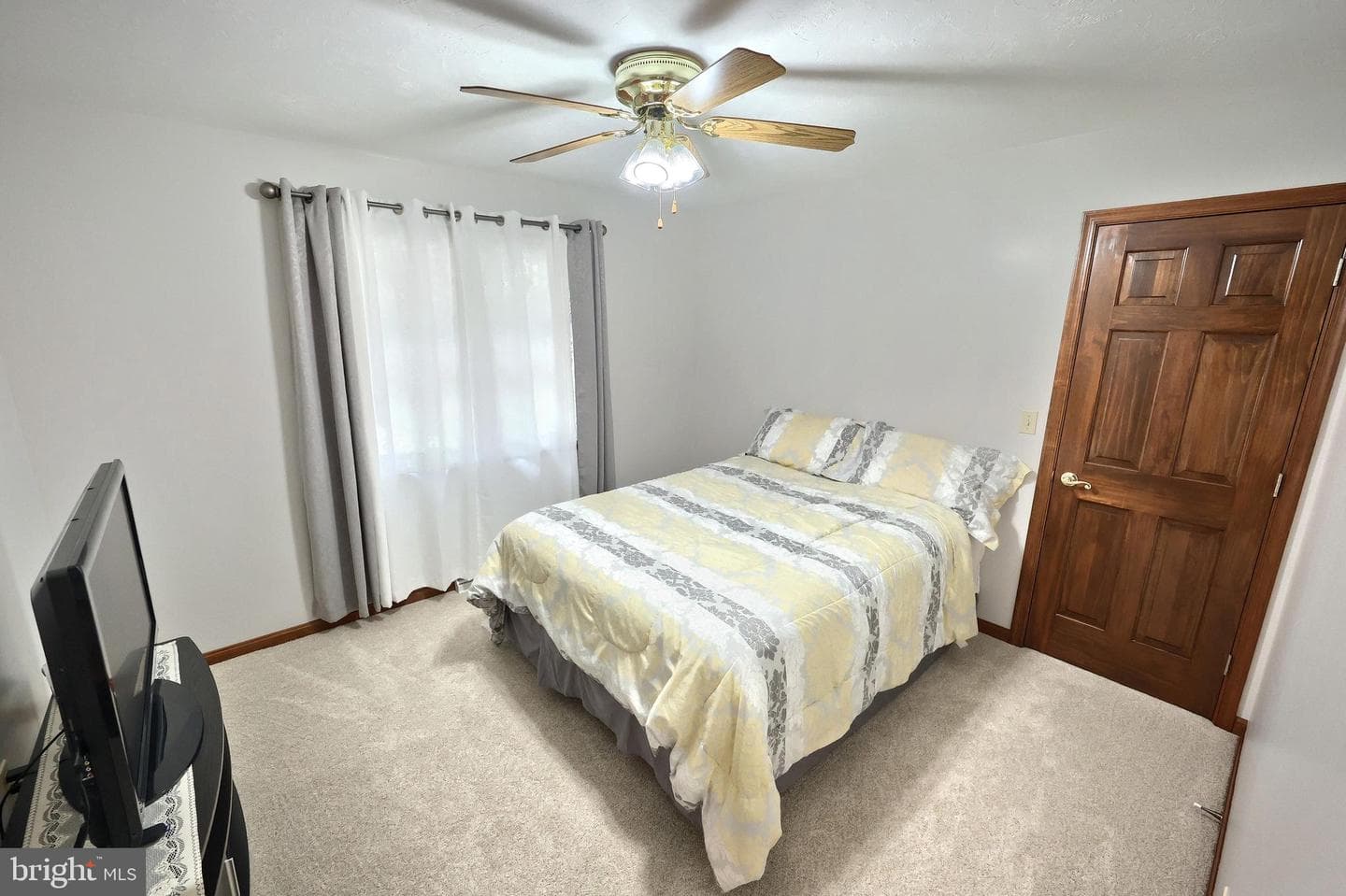 7714 Paradise Heights photo 36