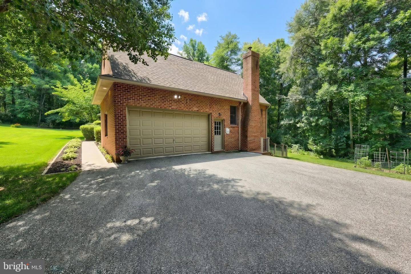 7714 Paradise Heights photo 62
