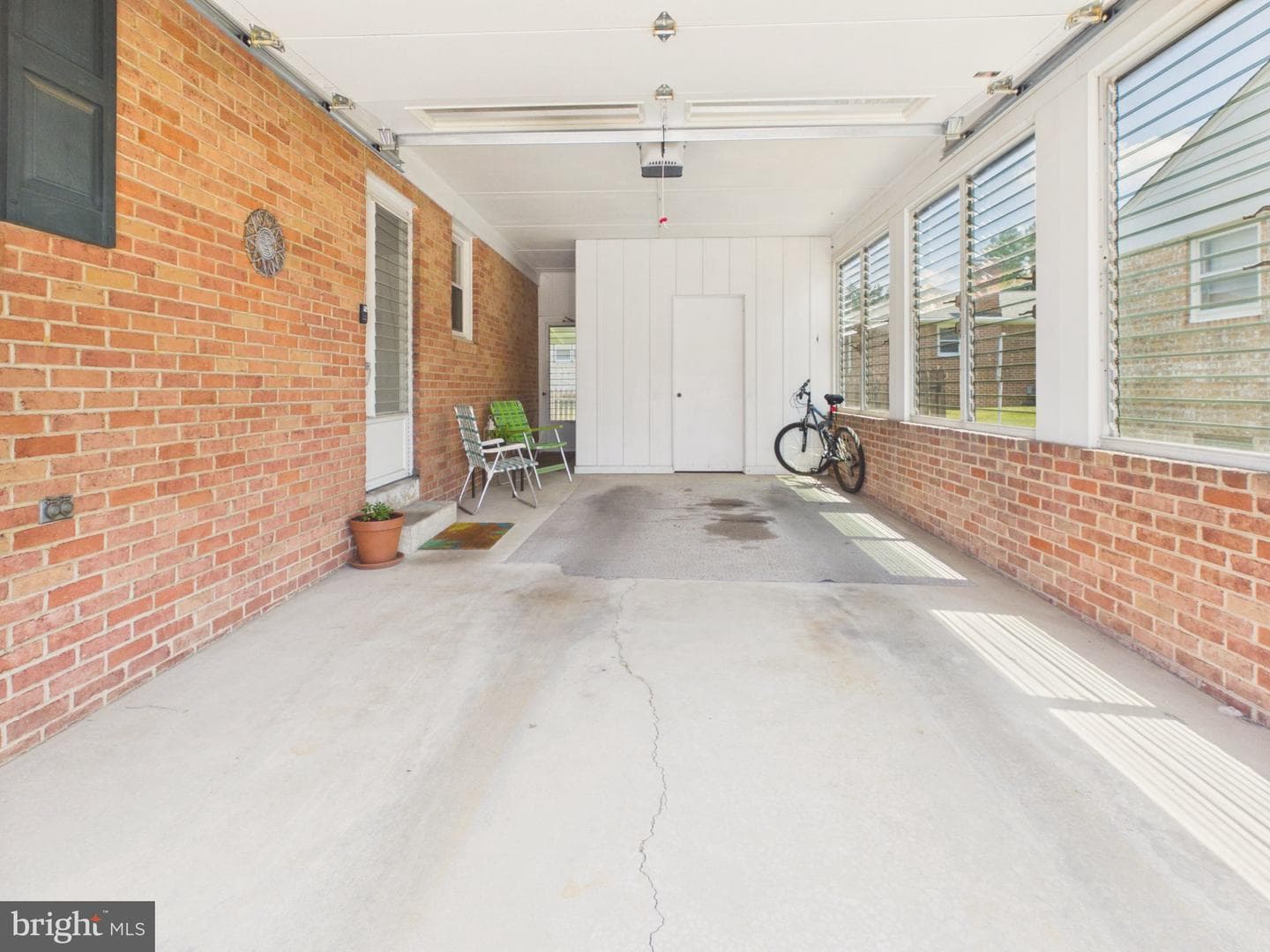347 George Street photo 5