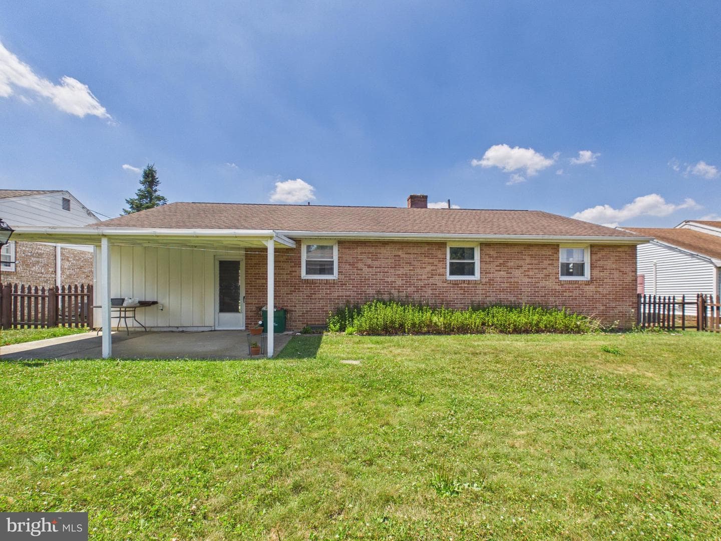 347 George Street photo 6