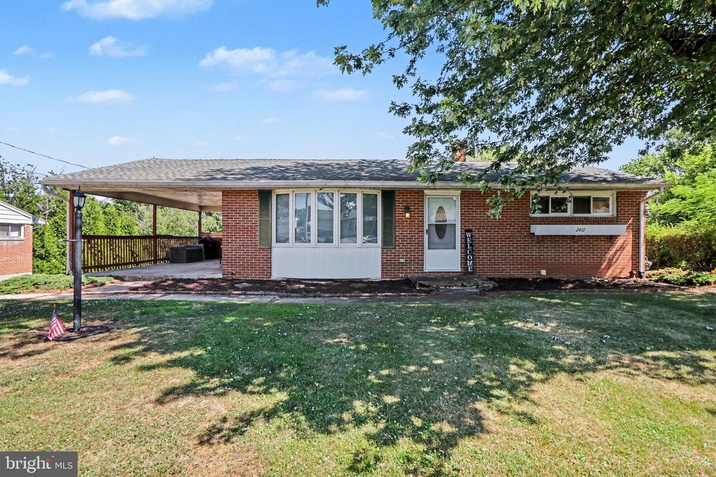 2410 Berkshire Lane photo 1