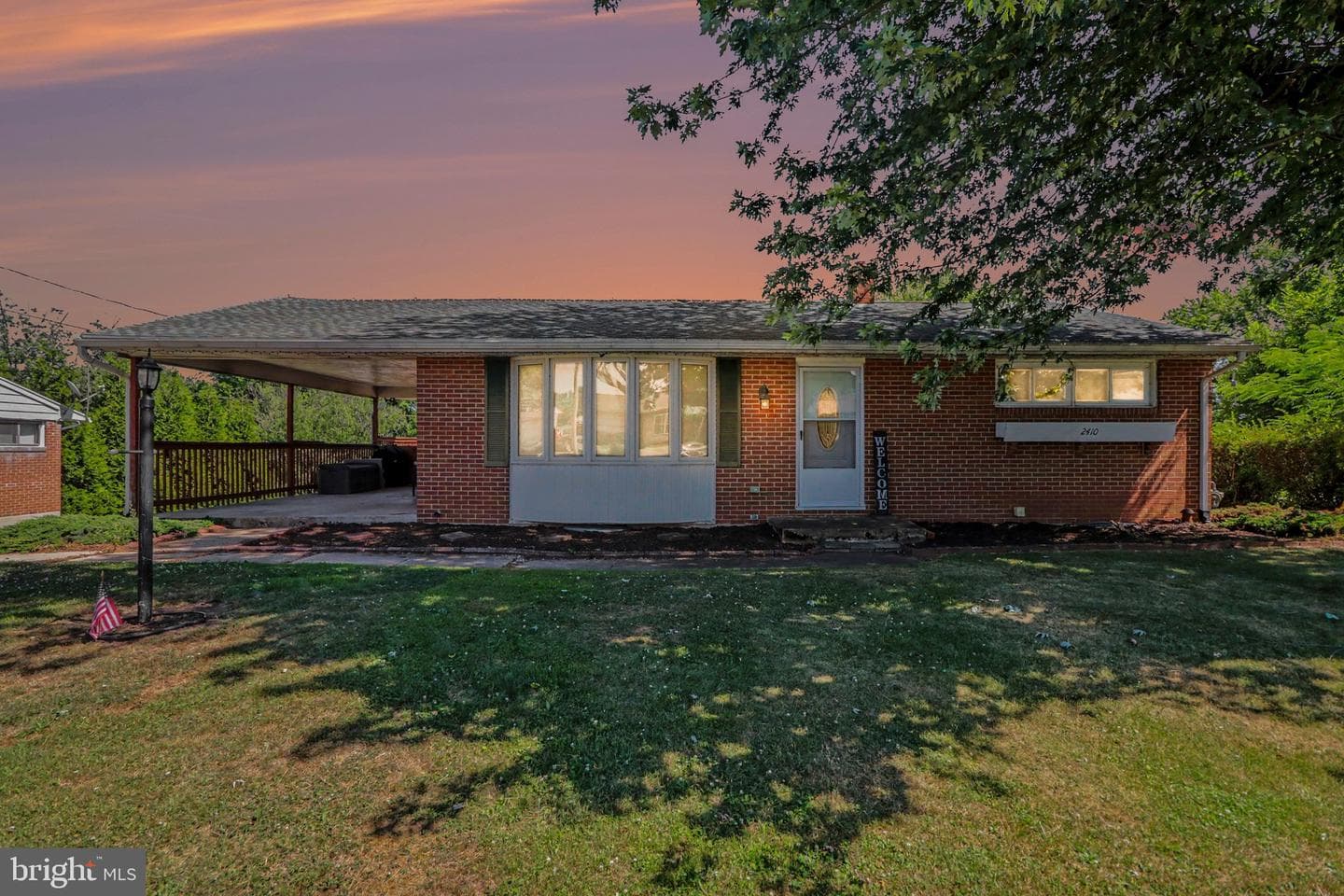 2410 Berkshire Lane, Dover