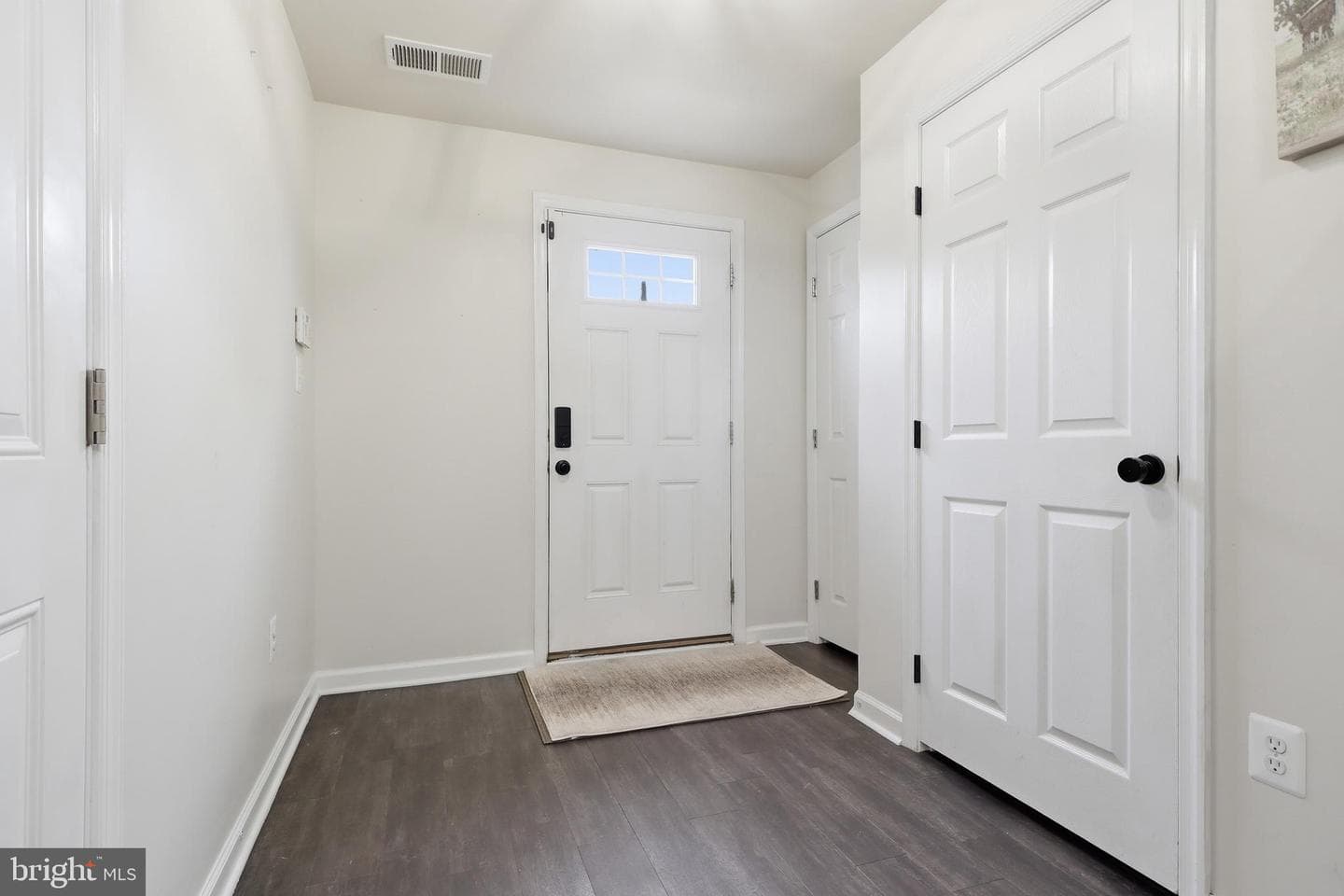 844 Blossom Drive photo 11