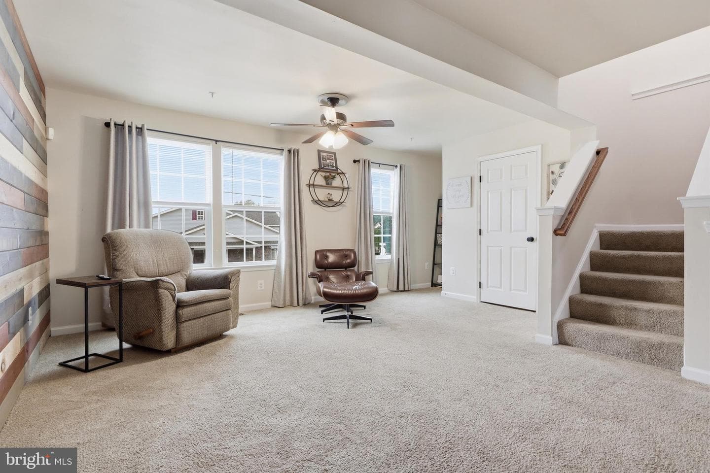 844 Blossom Drive photo 13