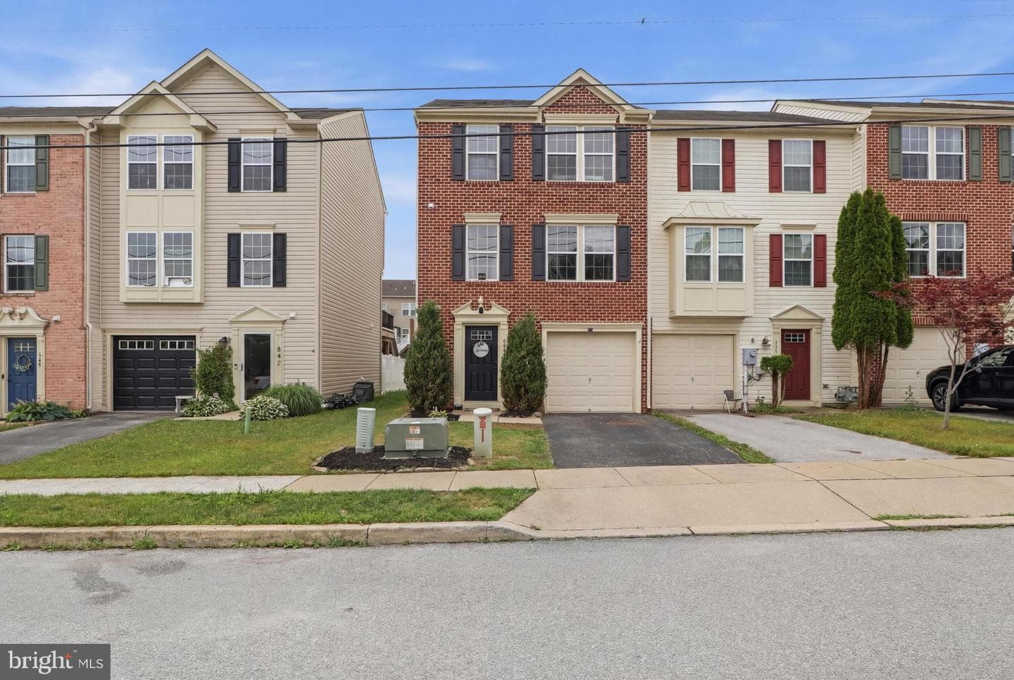 844 Blossom Drive, Hanover