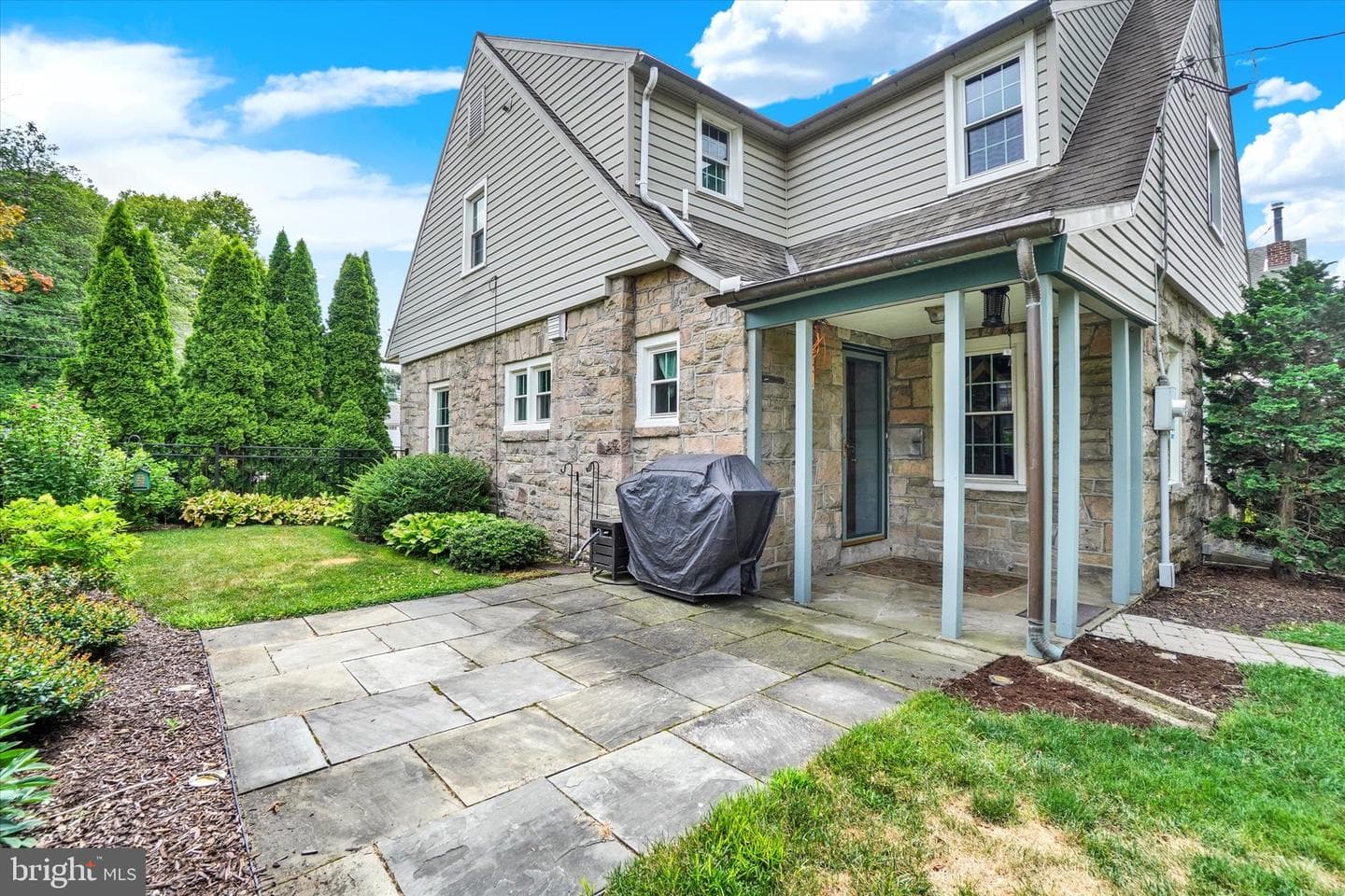 30 N Marshall Street photo 22