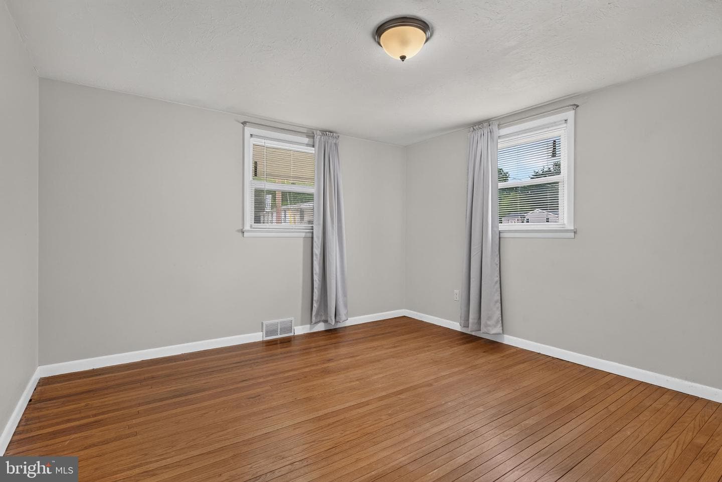 2725 Oakland Road photo 21