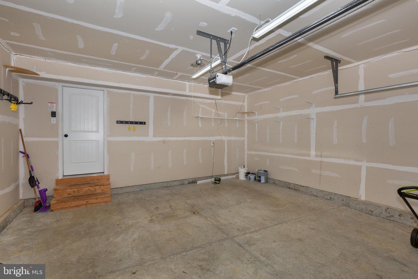 15 Cloverfield Street photo 52