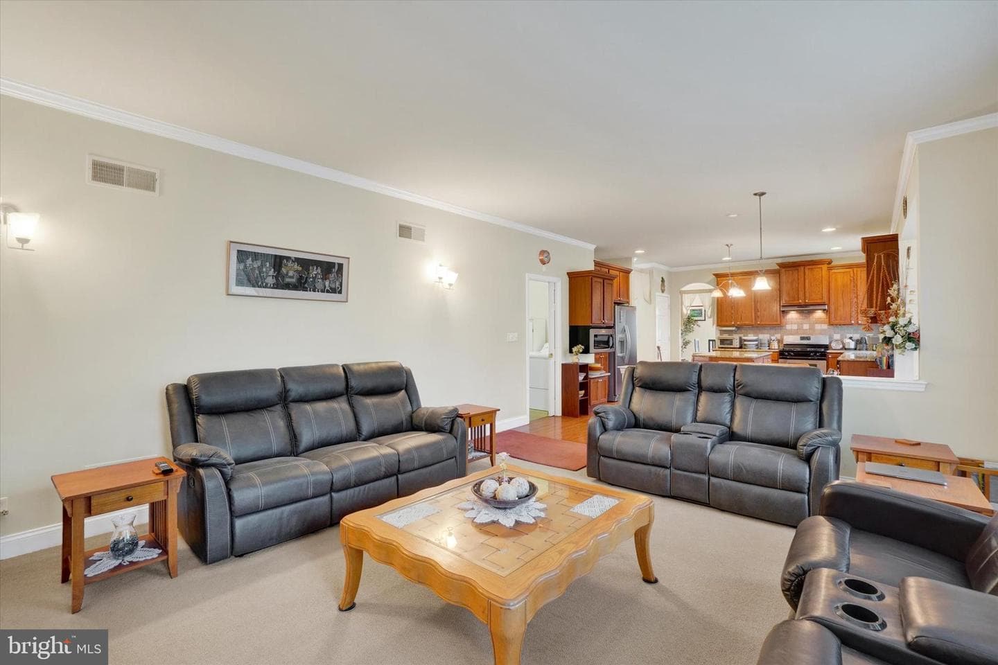 2082 Westbury Court photo 11