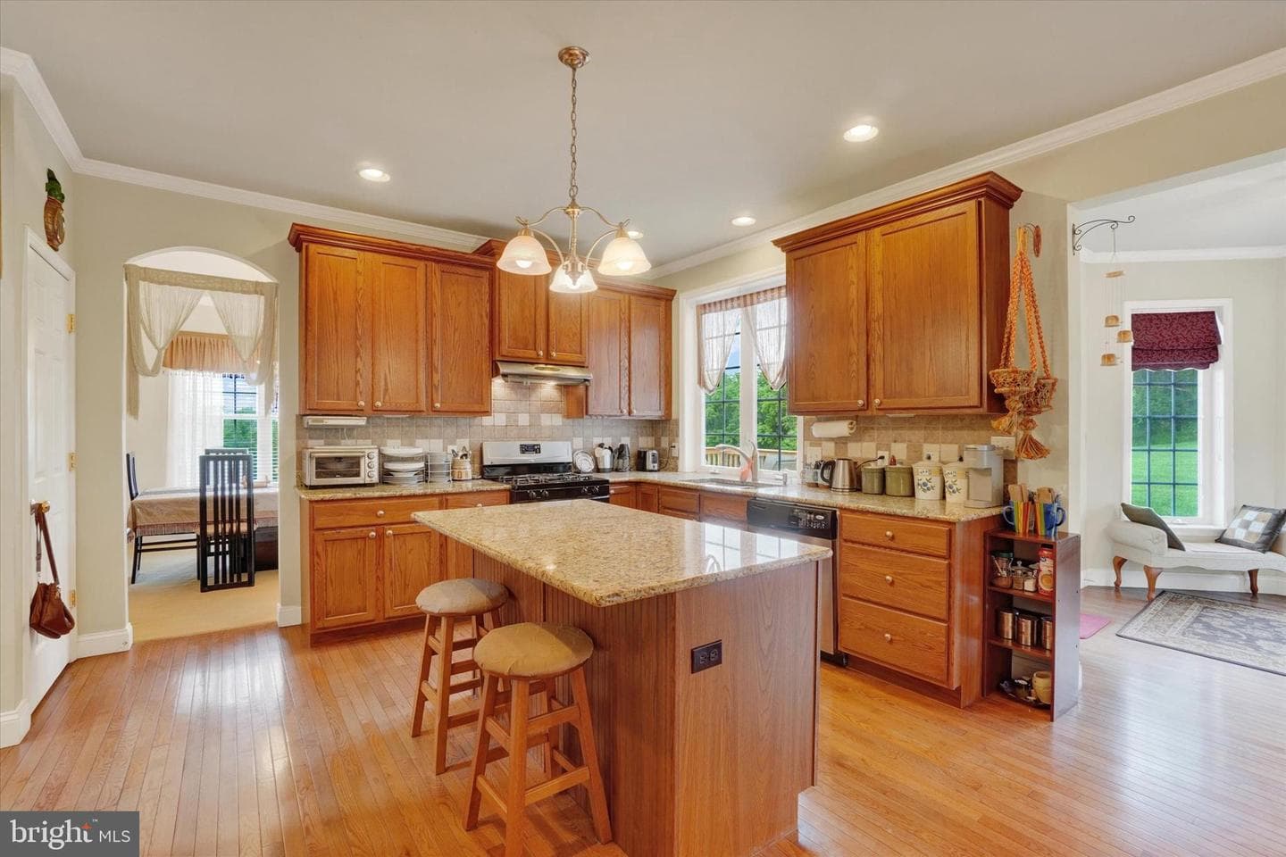 2082 Westbury Court photo 13