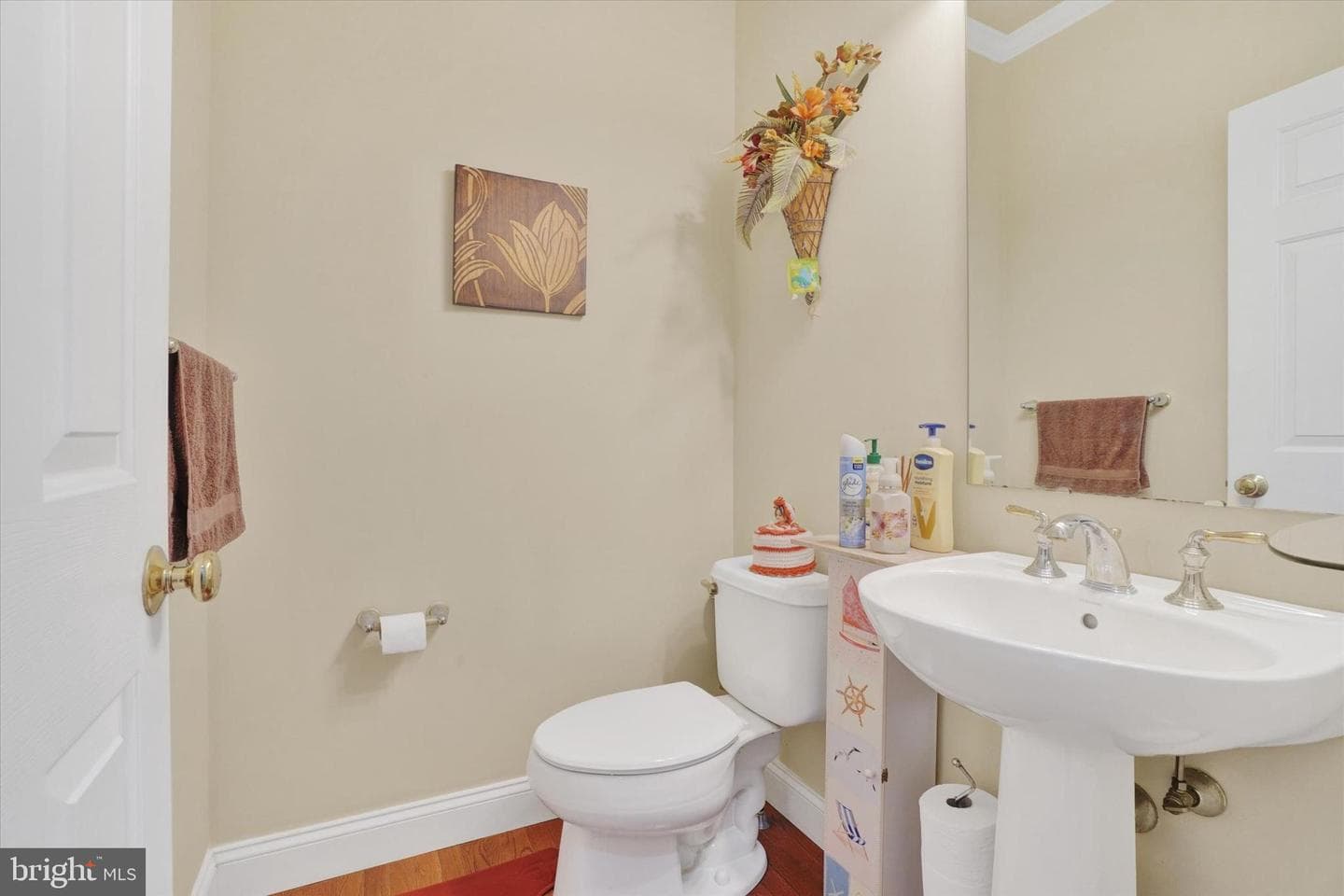 2082 Westbury Court photo 17