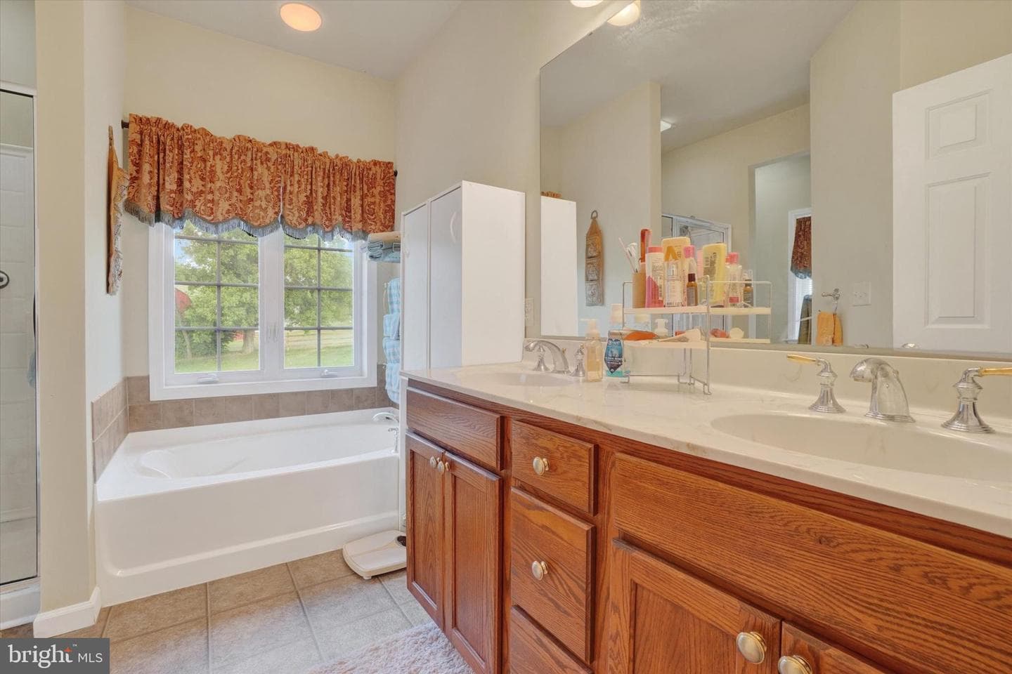 2082 Westbury Court photo 20