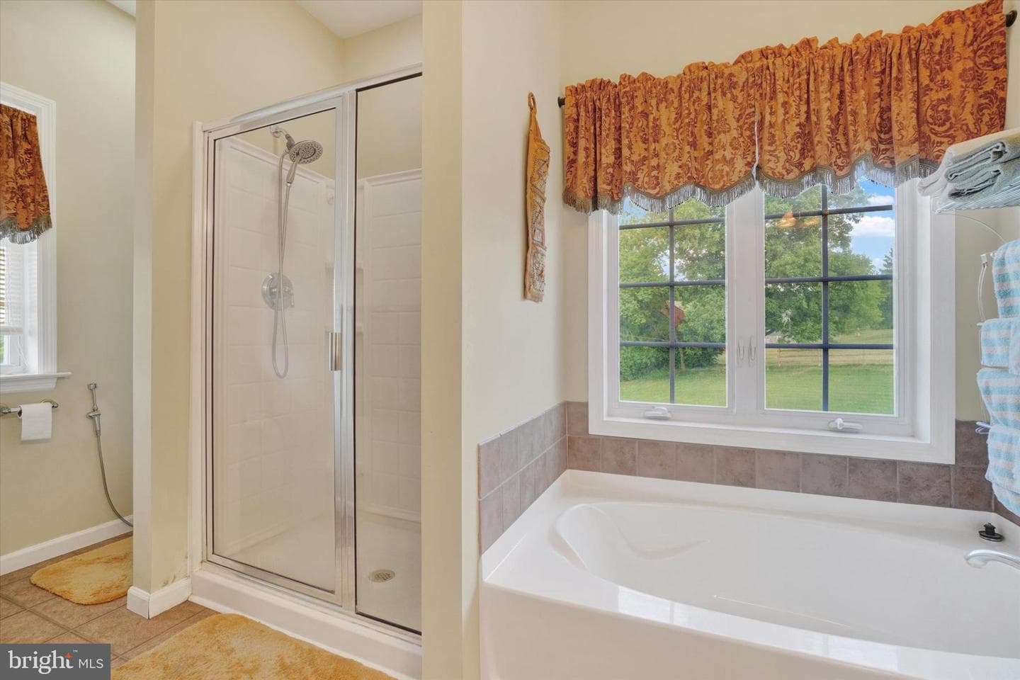 2082 Westbury Court photo 21